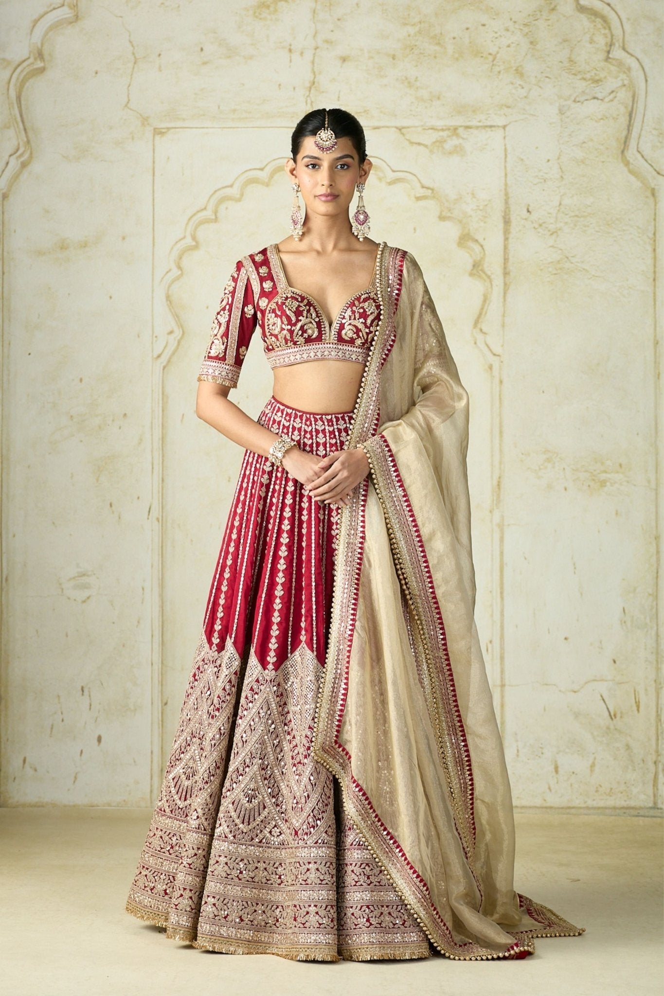Noorjahan Lehenga Set - Gopi Vaid - Elahe