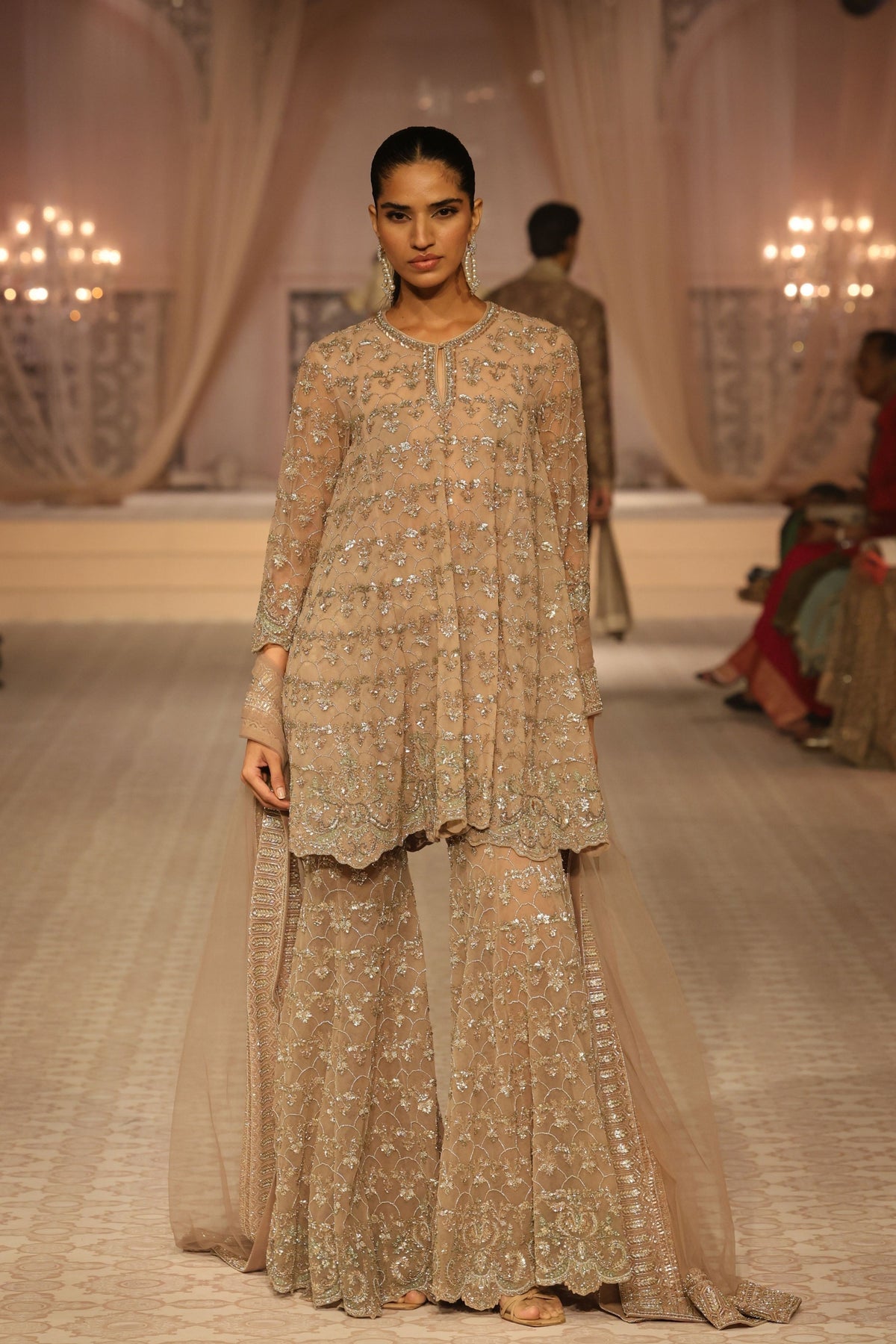 Maeri Sharara Set