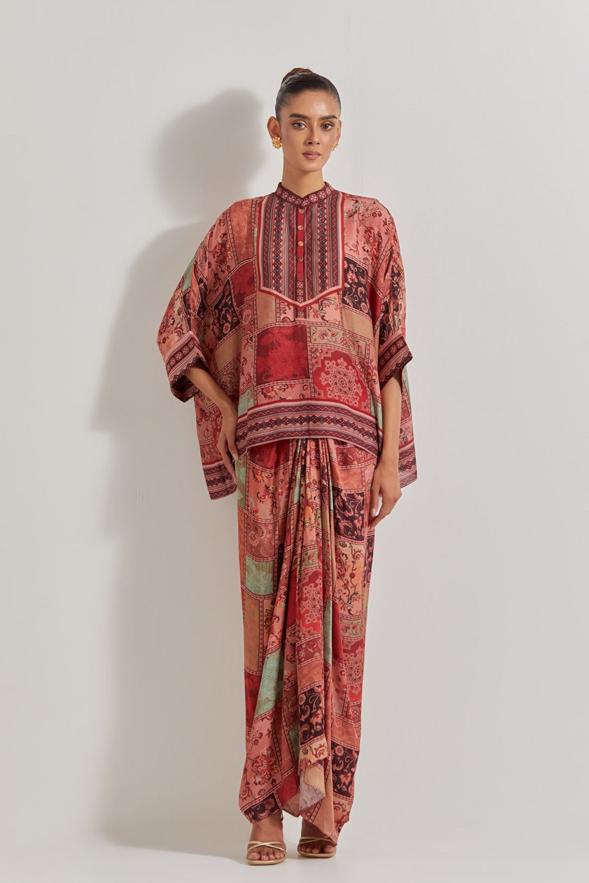 Spicy Glam Skirt With Poncho