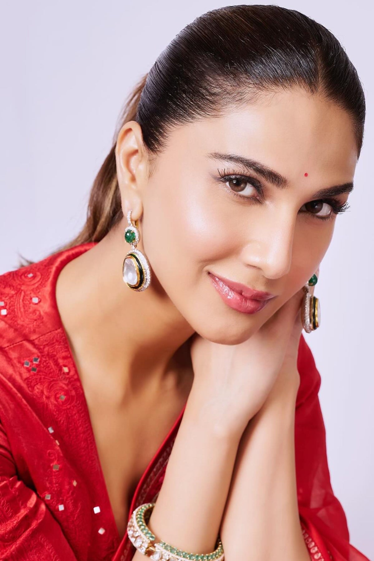 Vaani Kapoor in Devnaagri