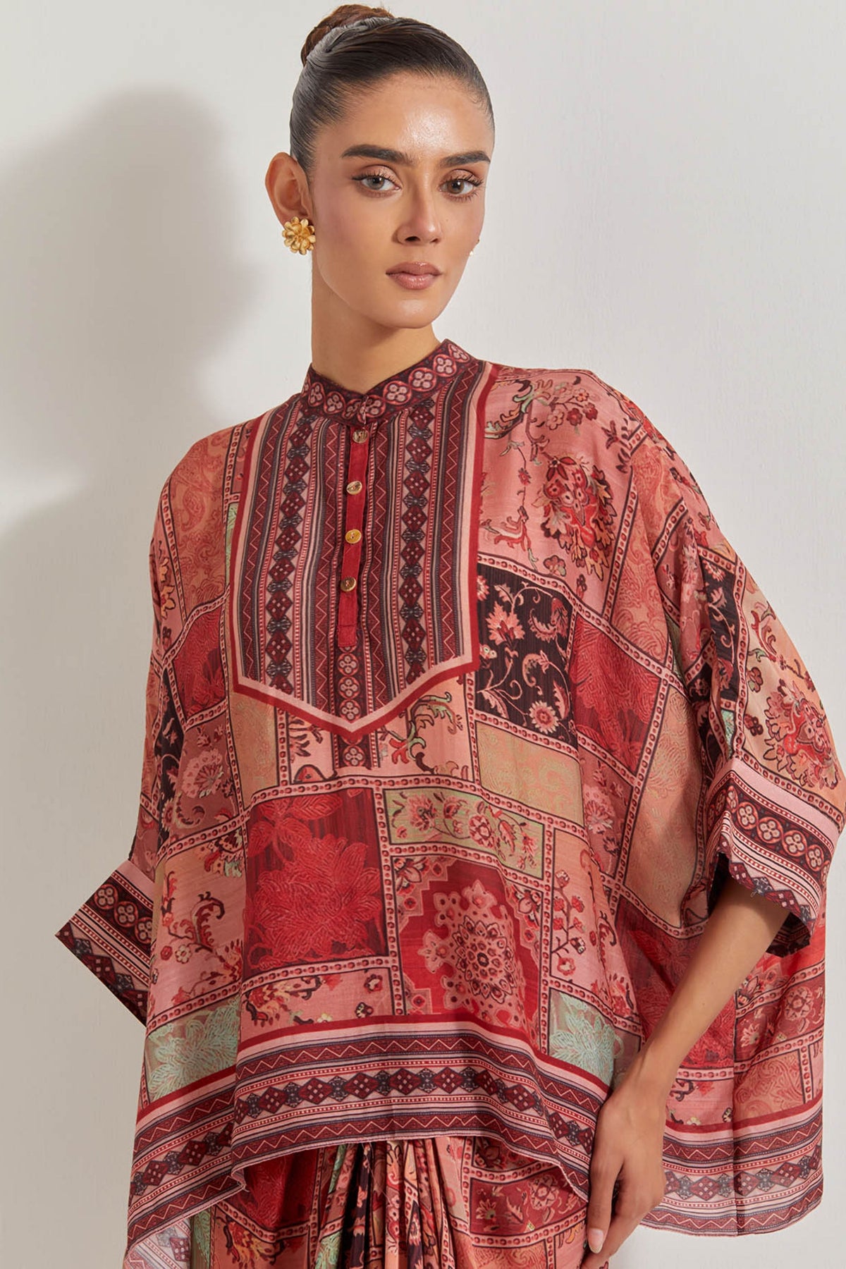 Spicy Glam Skirt With Poncho