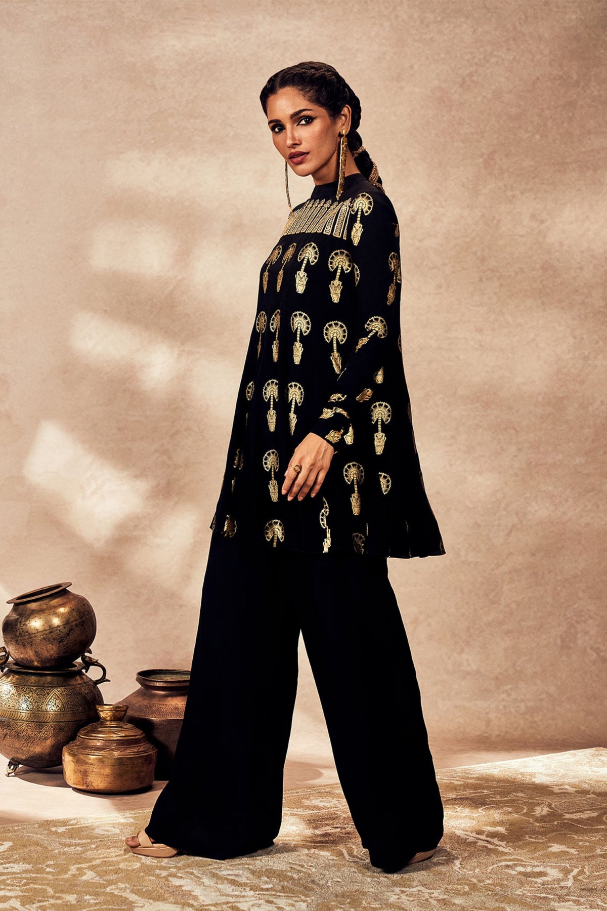 Black Traveler&#39;s Palm Tunic Set