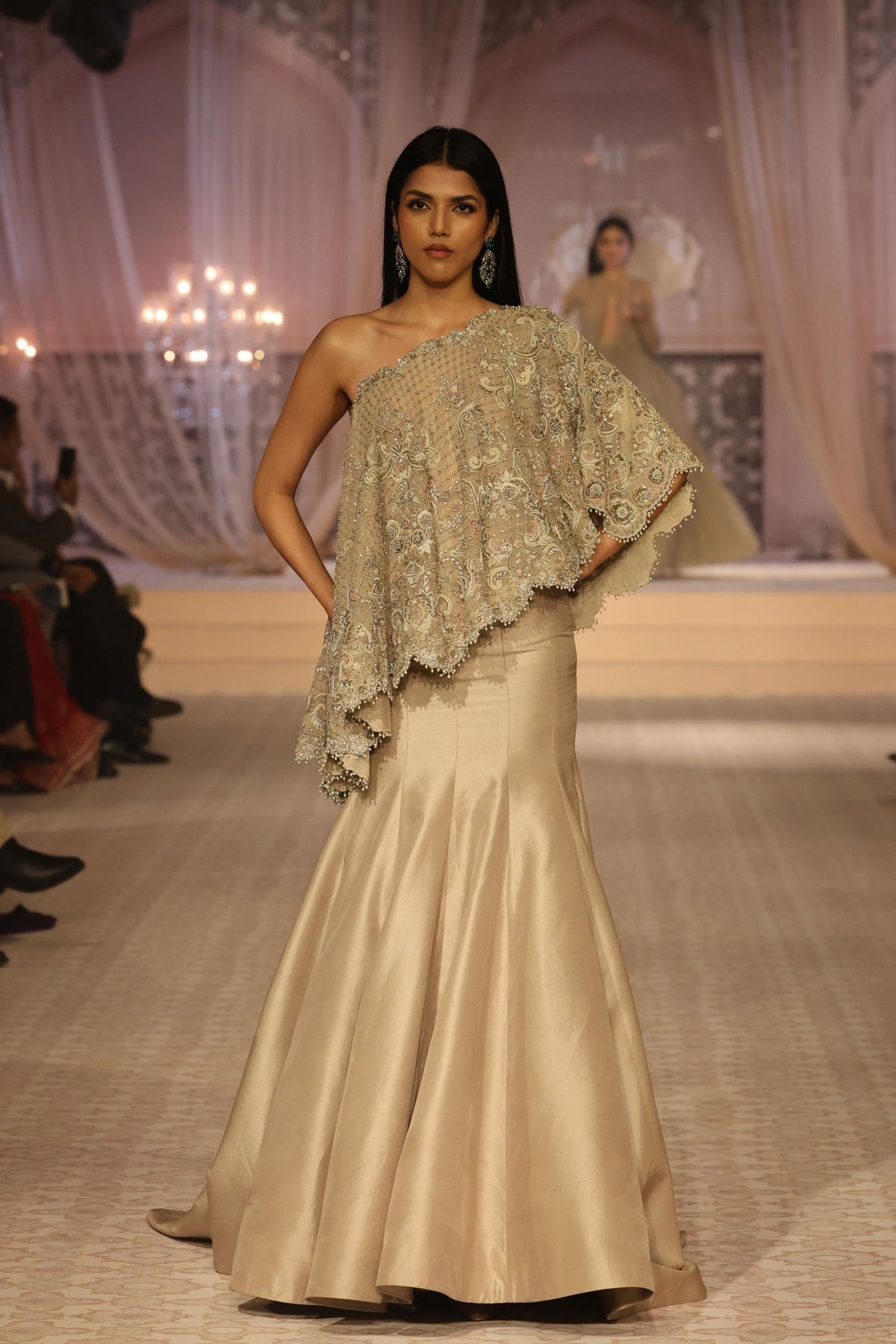 Lumi Lehenga & Cape