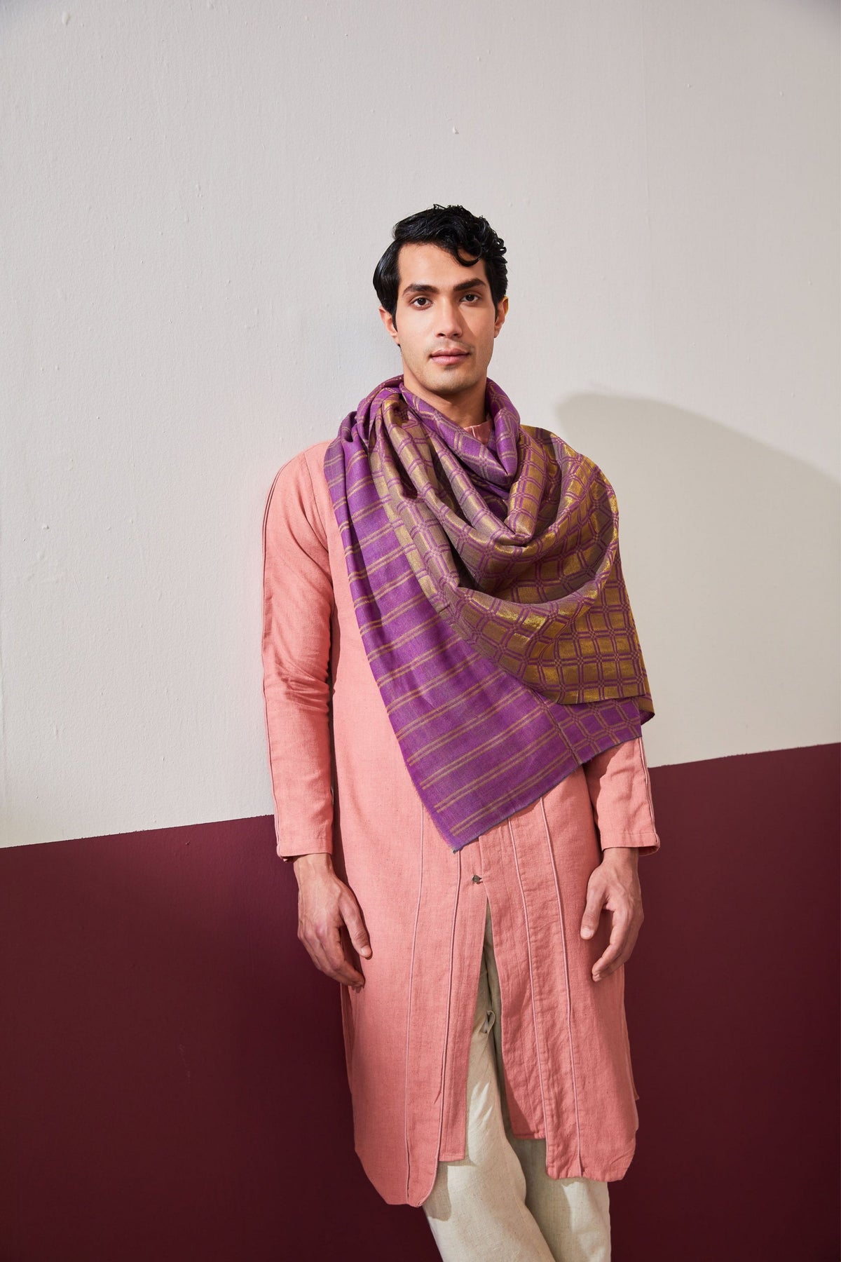 Zari Check Reversible Purple Stole