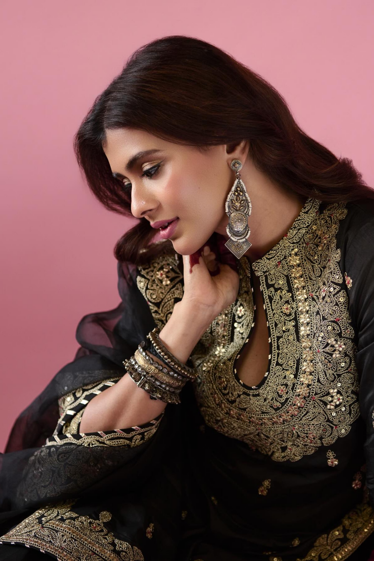 Heba in Shiddat Sharara Set