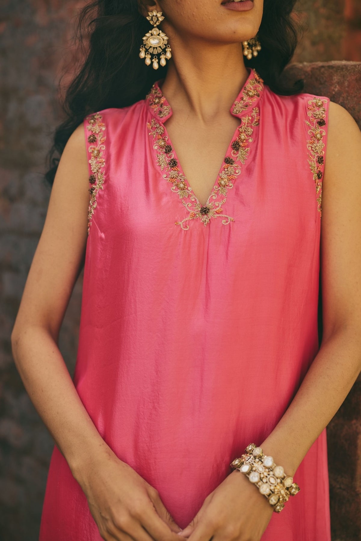 Noorpari Surkh Kurta Set