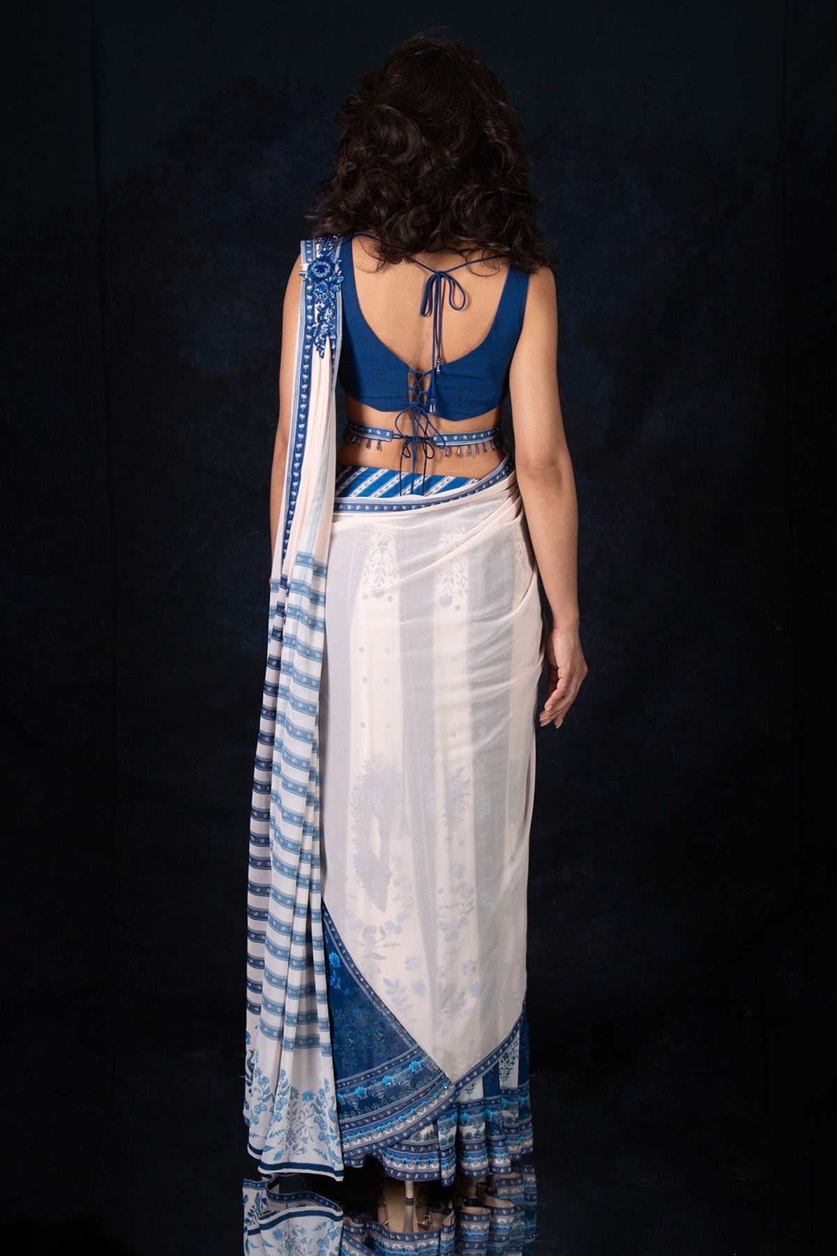 Neel Mahal Ivory Sari