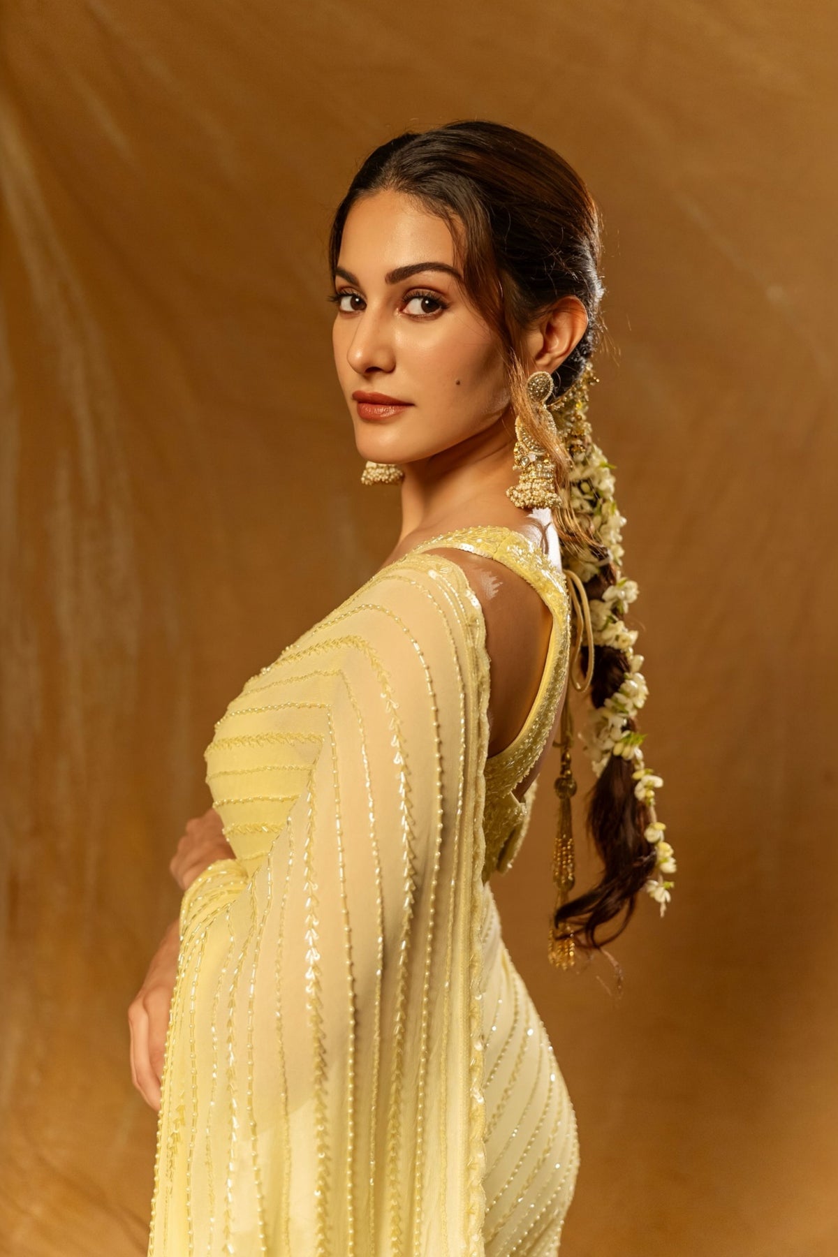 Amyra Dastur in Premya by Manishii