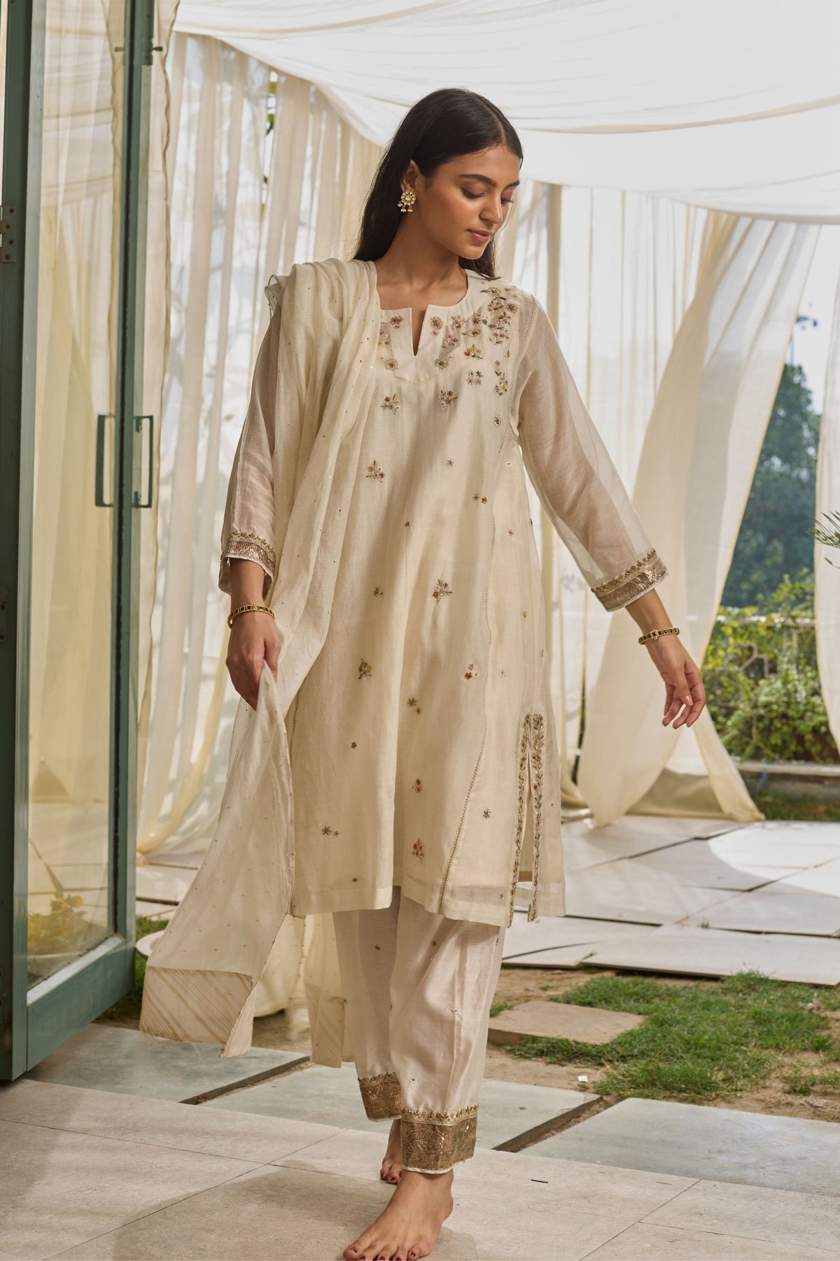 Nazm Kurta Set