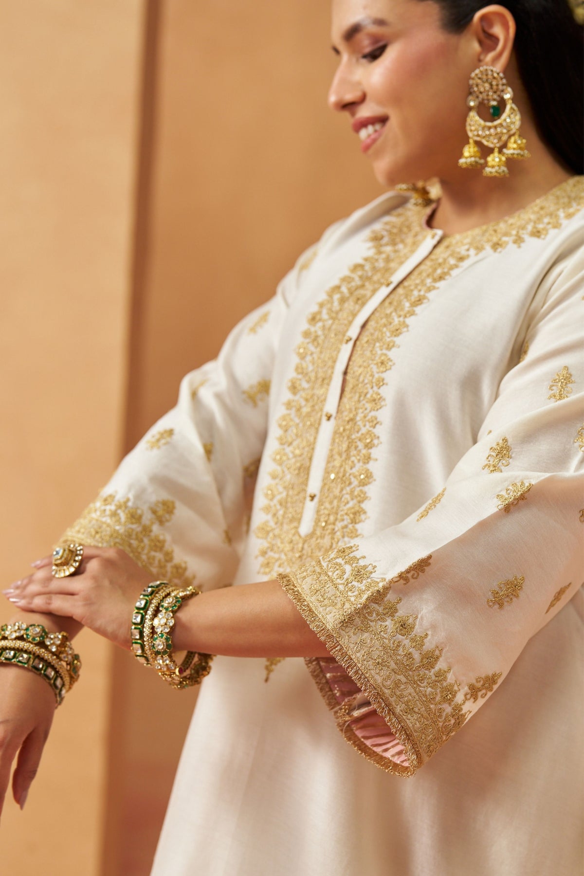 Zeenal Daisy Ivory A-Line Kurta Set