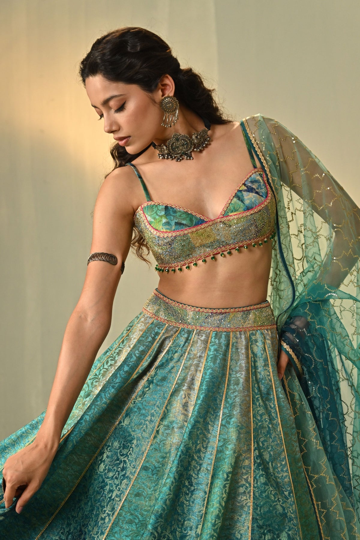 Kalindi Lehenga Set