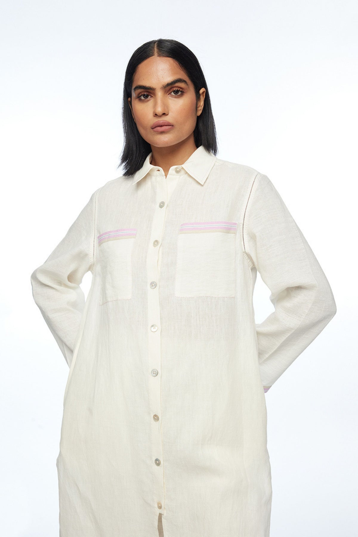 Moyesii Front Open Tunic