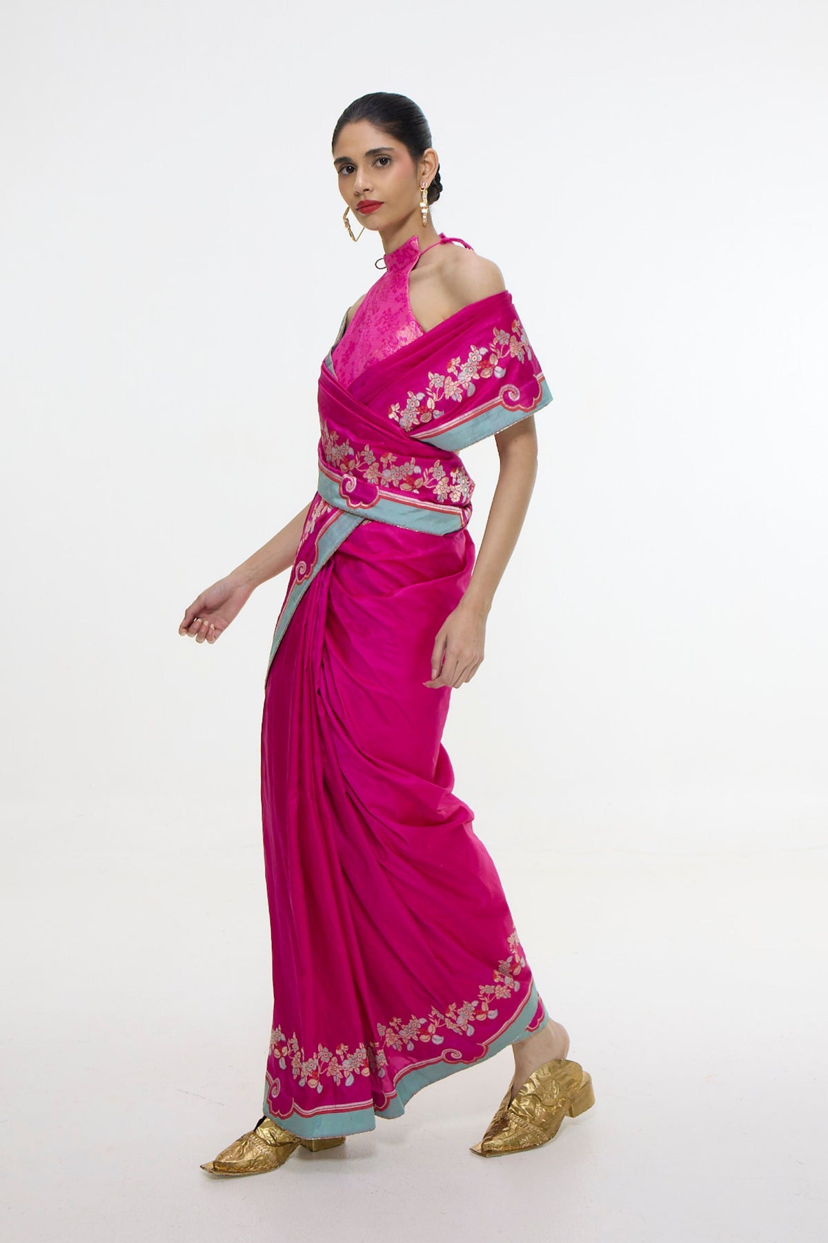 Handwoven Fuschia Mashroo Silk Saree