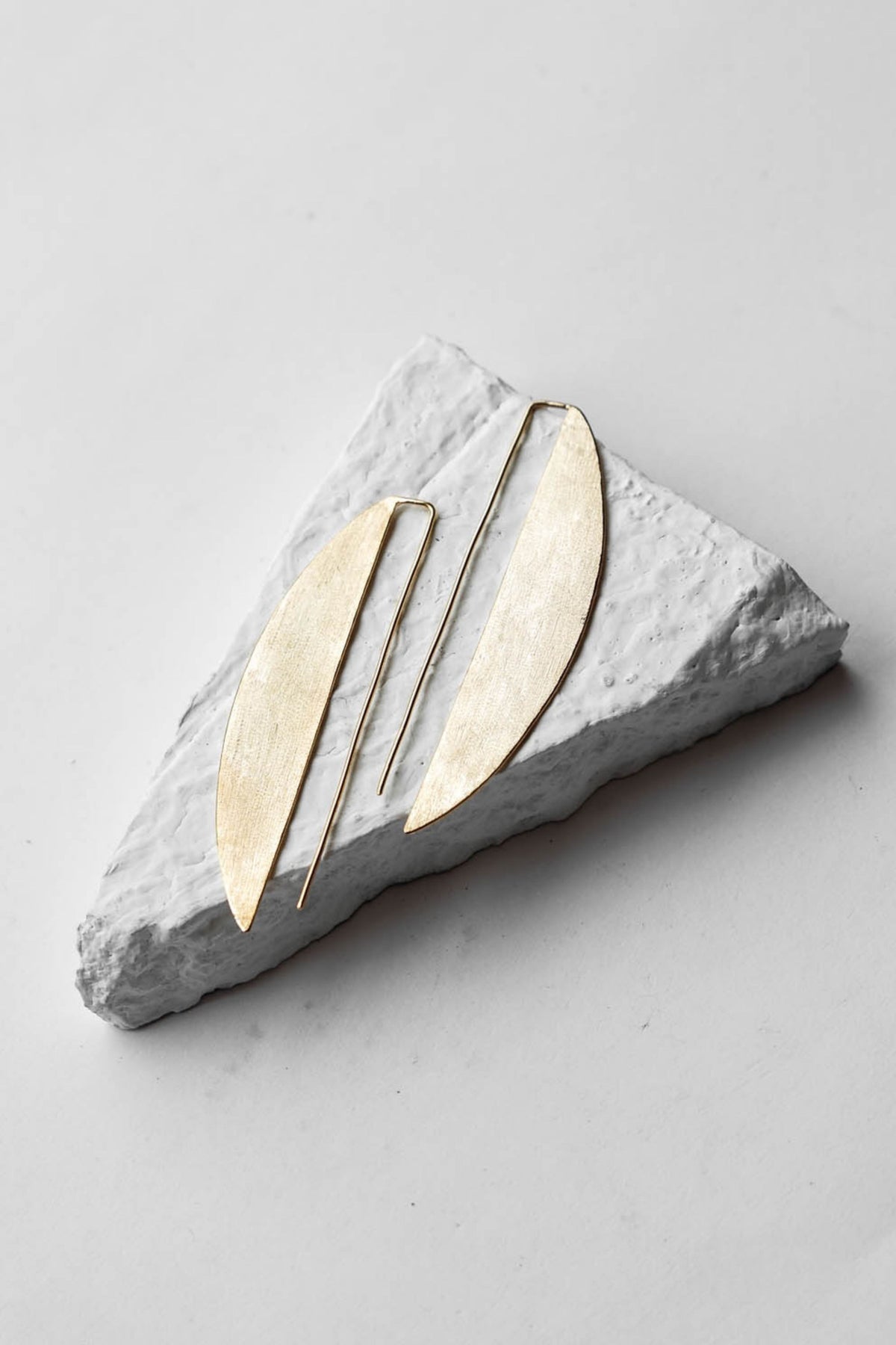 Eclip Golden Earrings