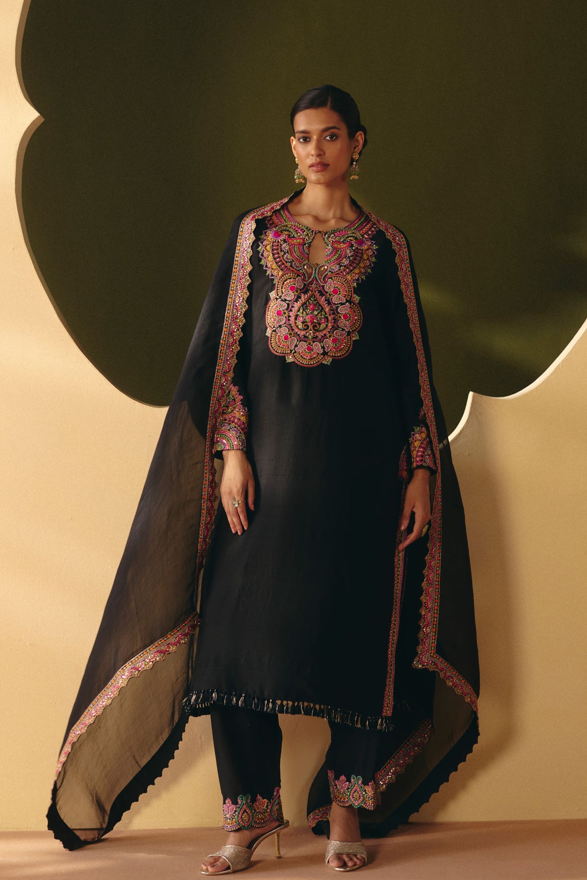 Pravya Kurta Set