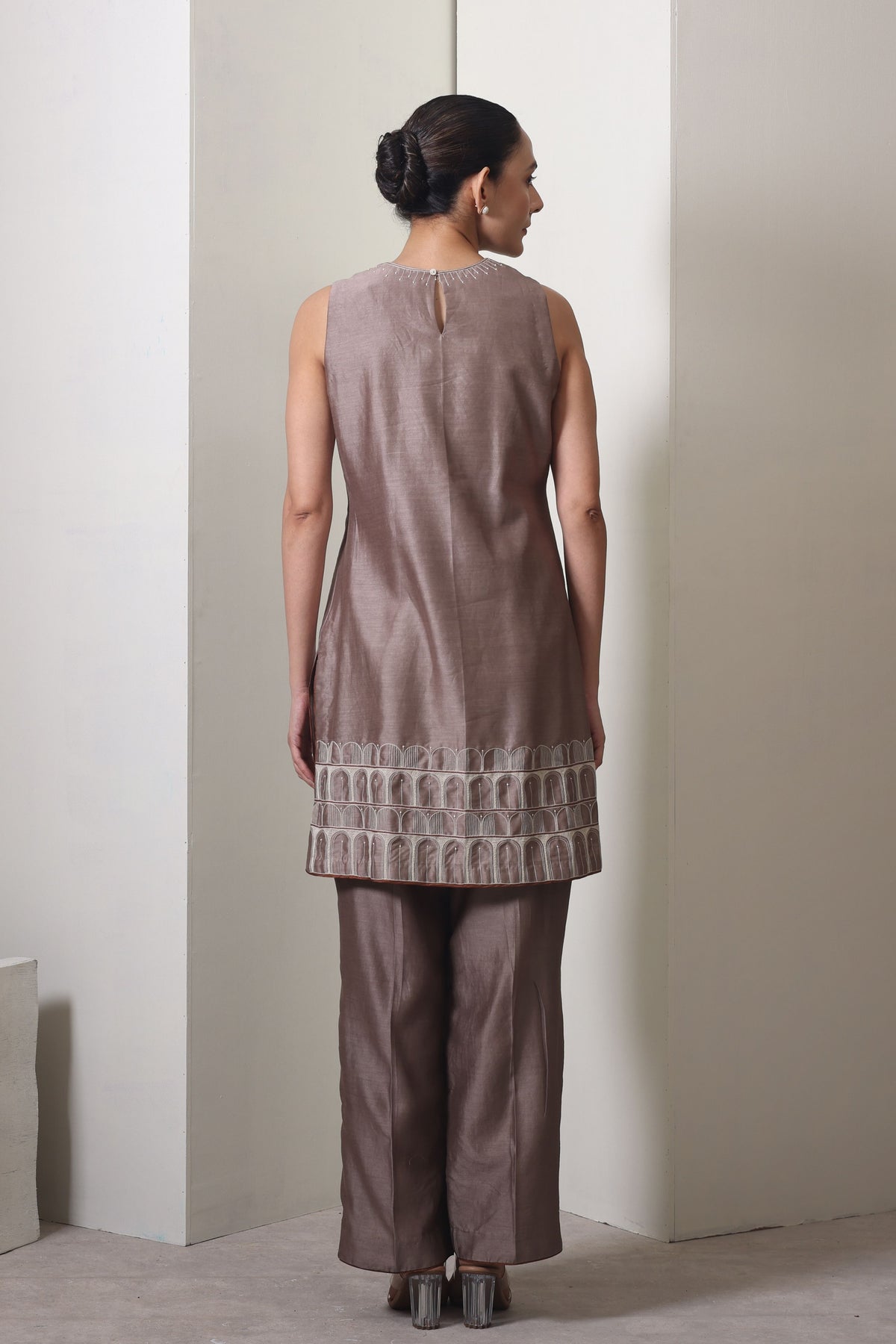 Mehraab Outfit