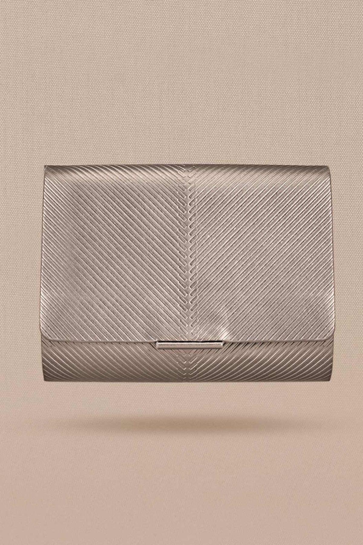 Zehra Clutch