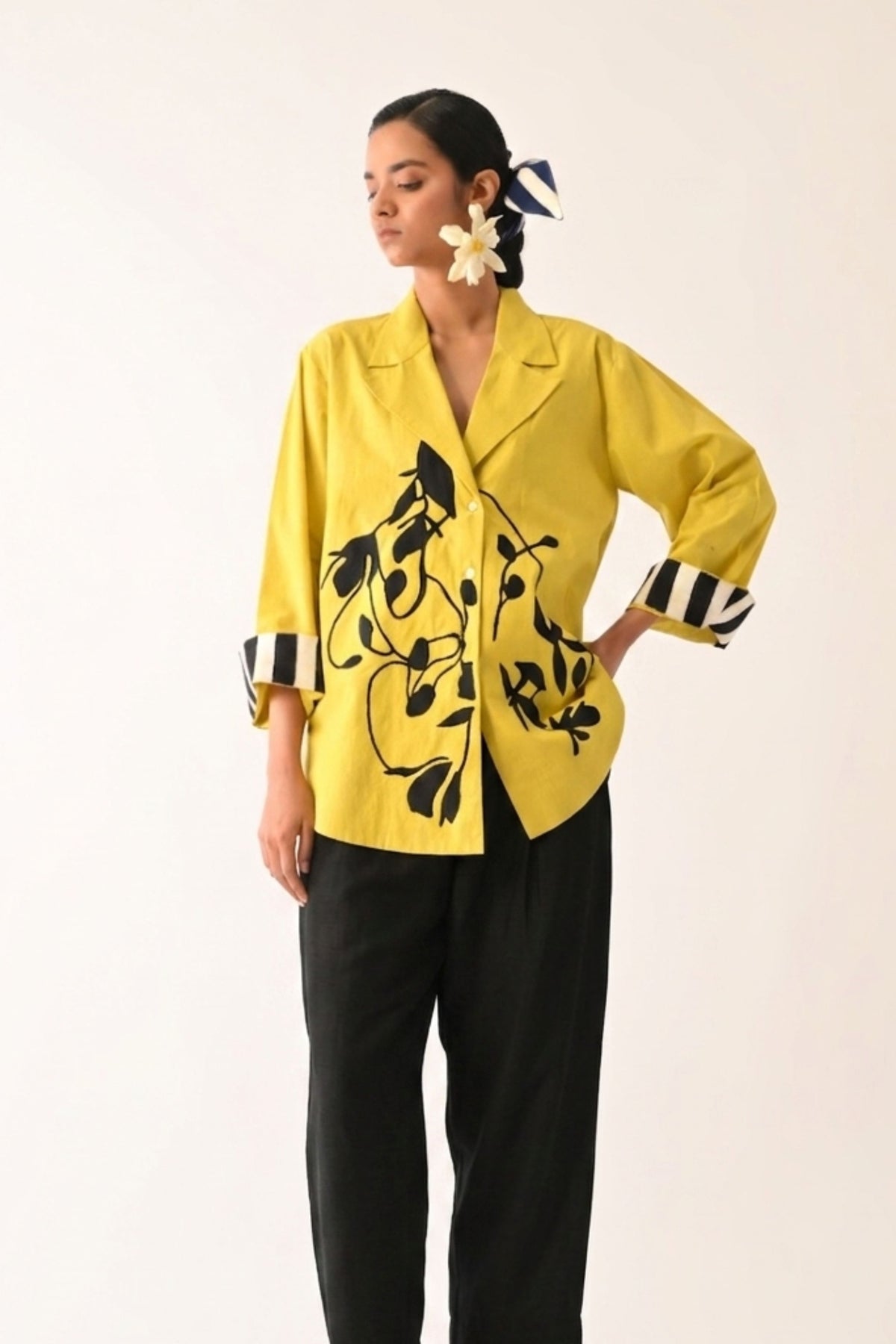Mono Citrus Psyflora Applique Set