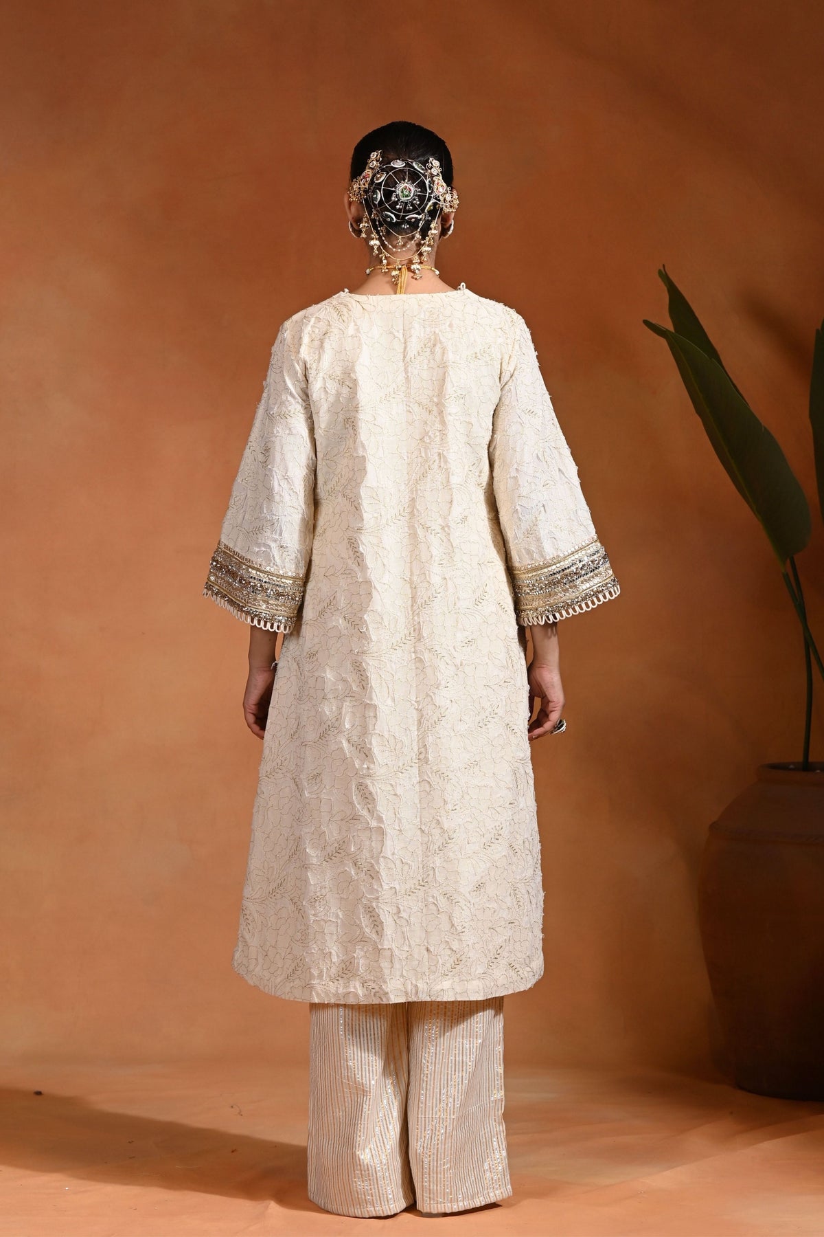 Ivory Gold Shubhra Set