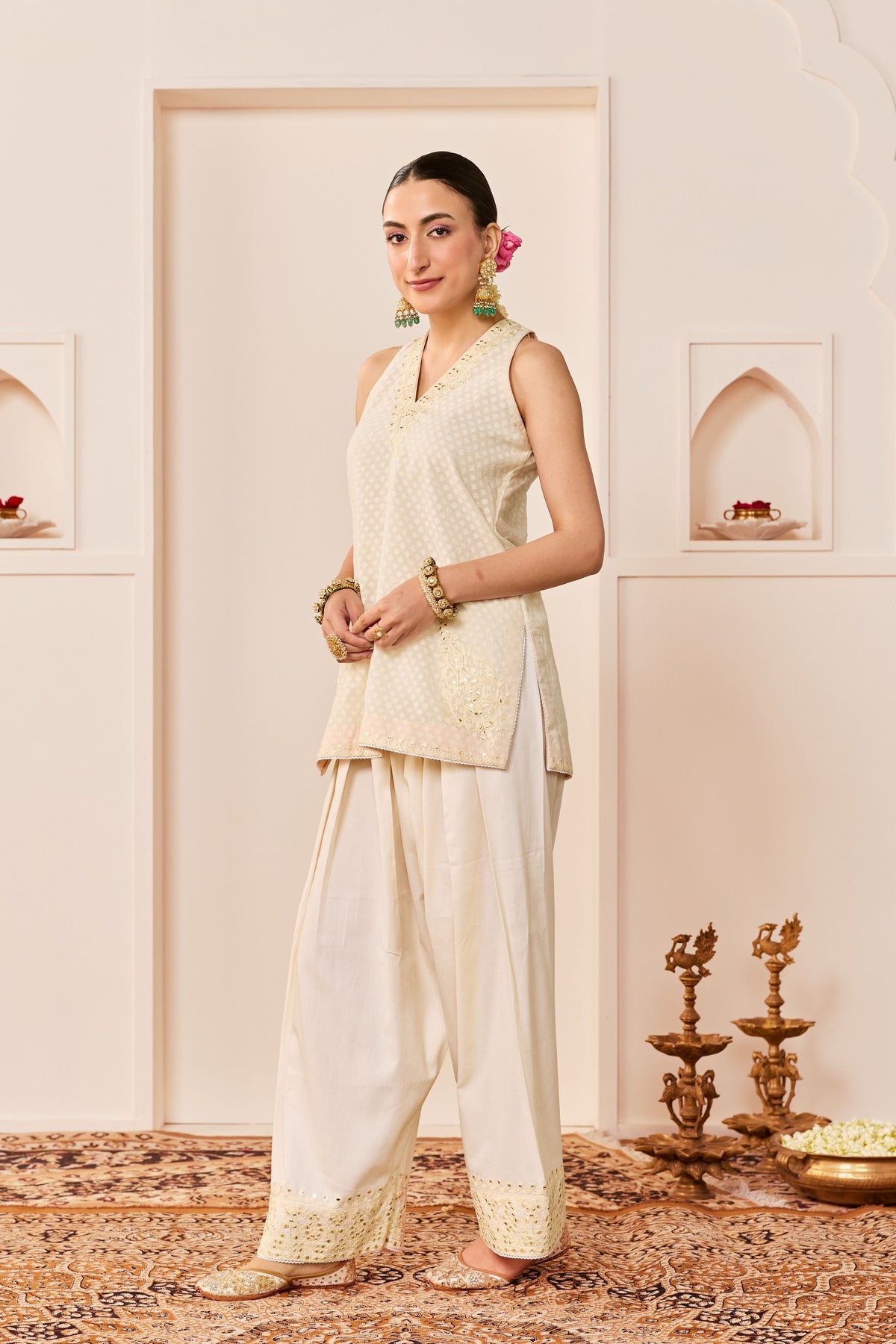 Miral Daisy Ivory Short Kurta Set