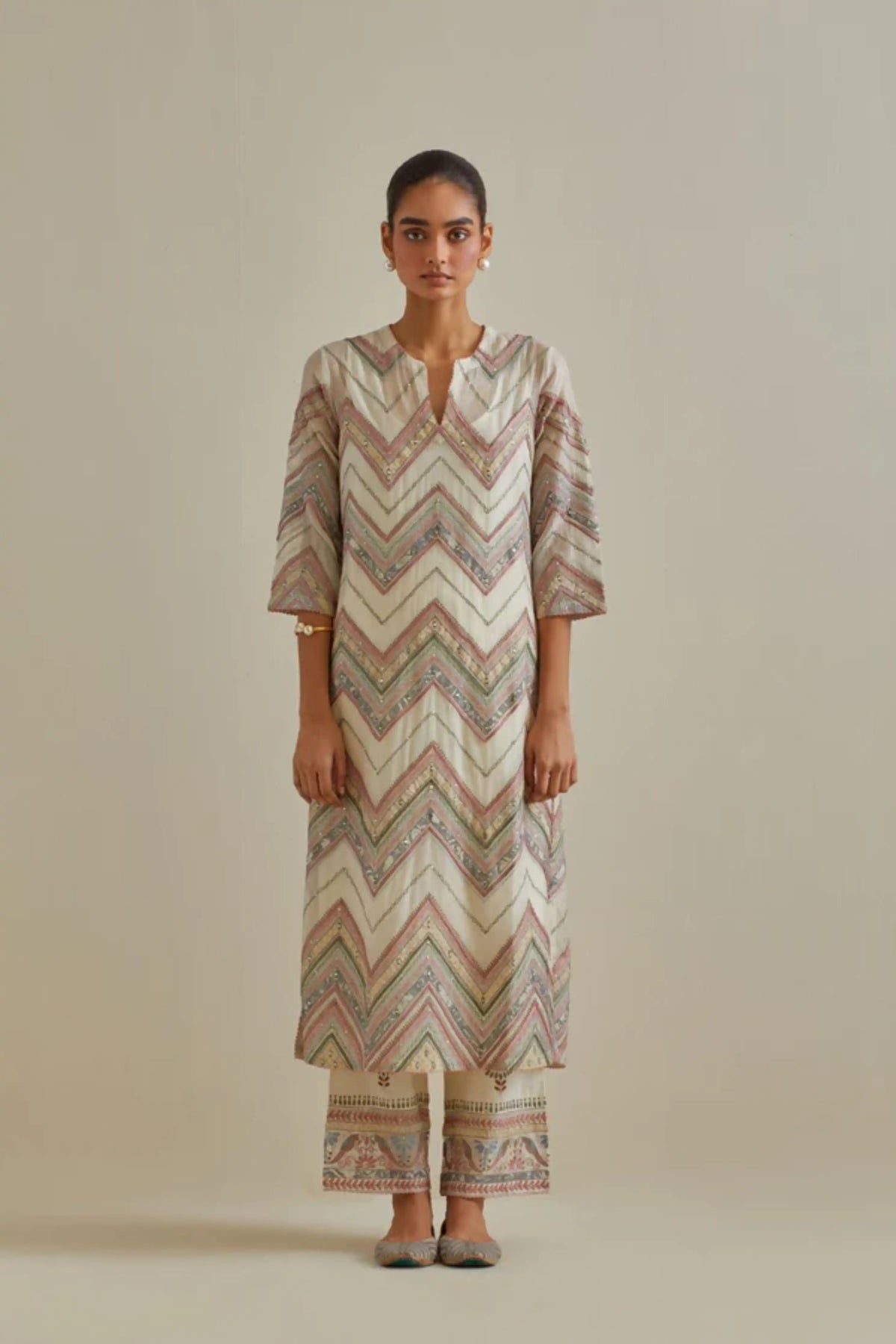 Pink Chevron Pattern Kurta Set