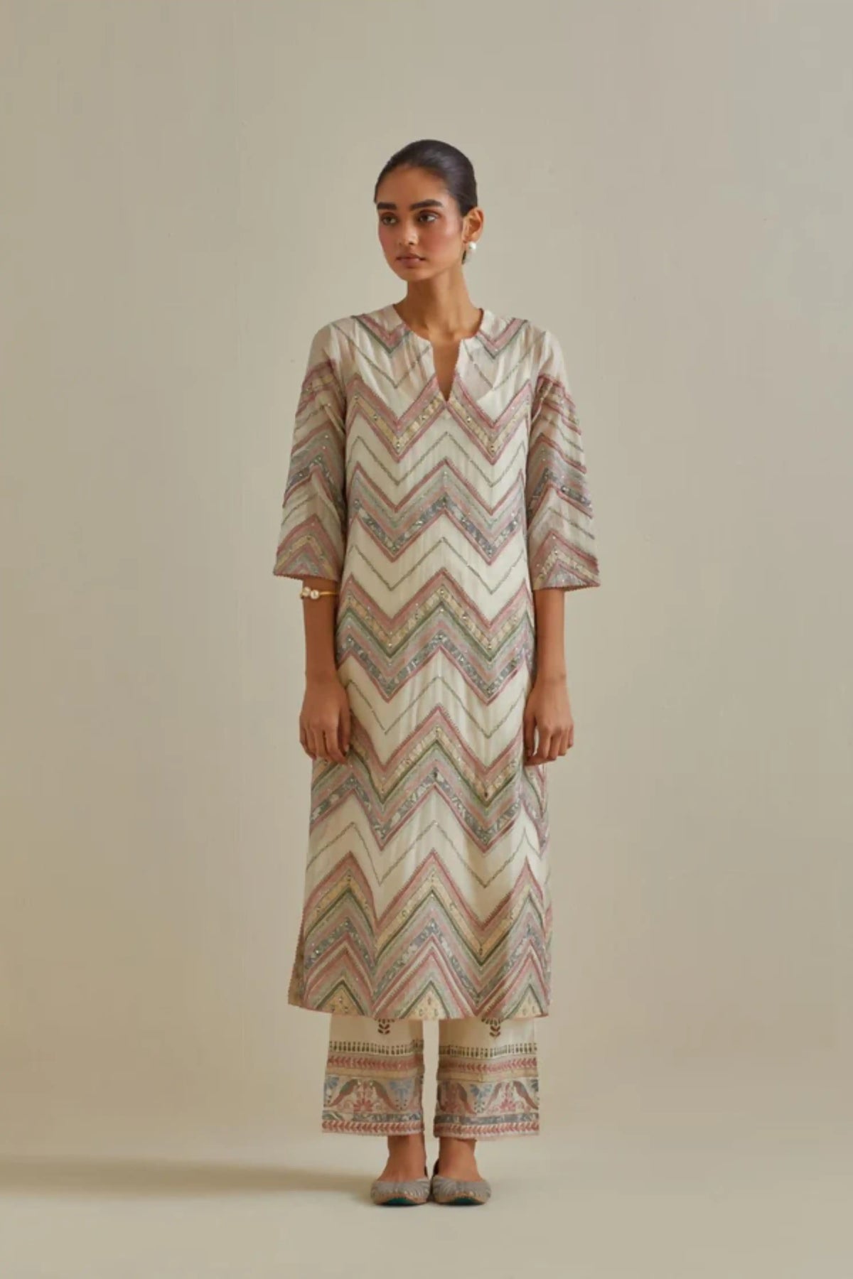 Pink Chevron Pattern Kurta Set