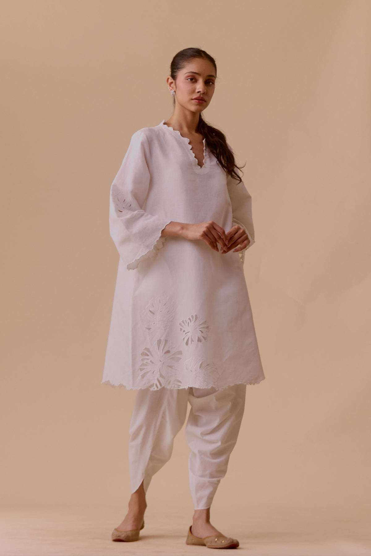 Ivory Resham Kurta