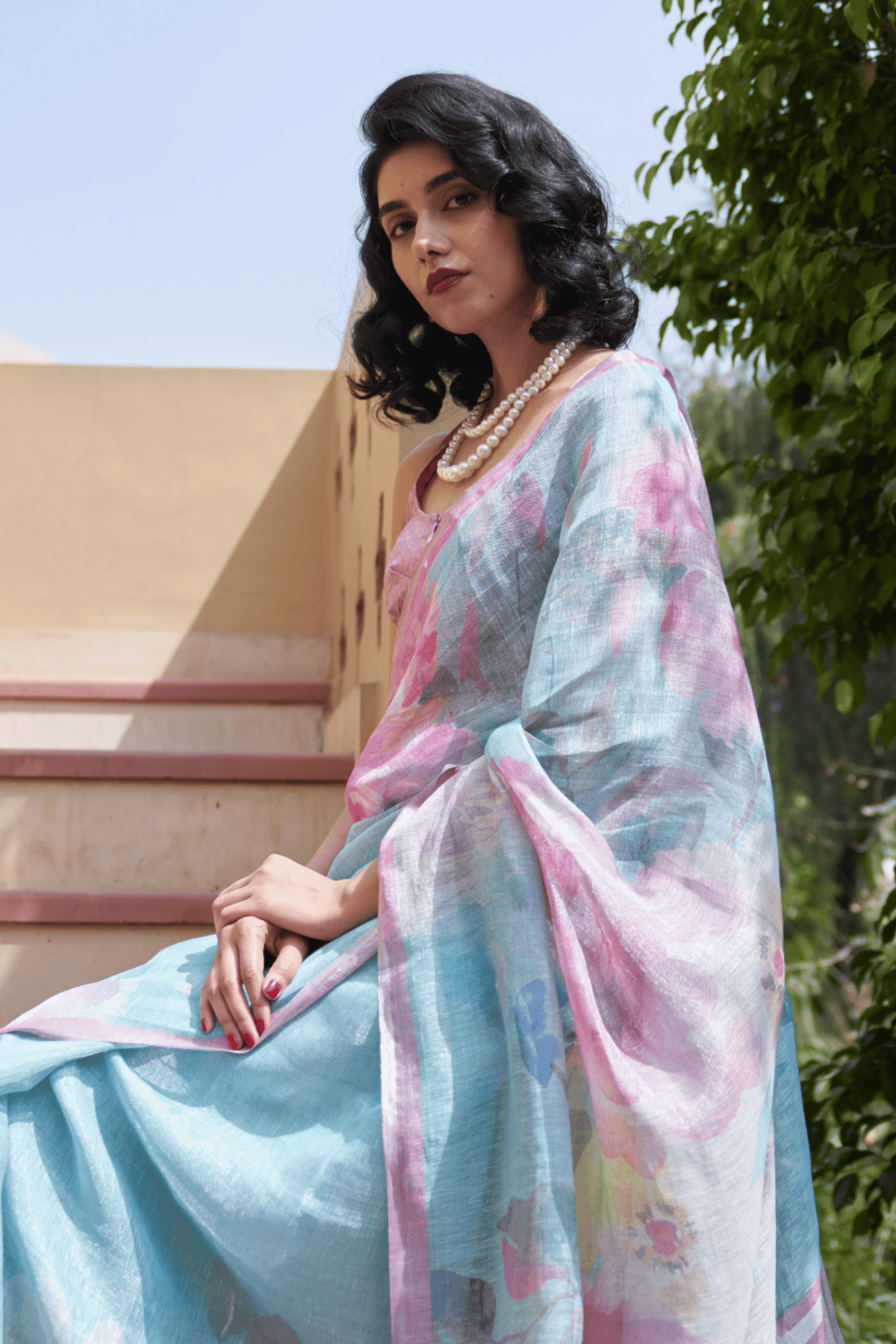 Nirjara Ferozi Saree