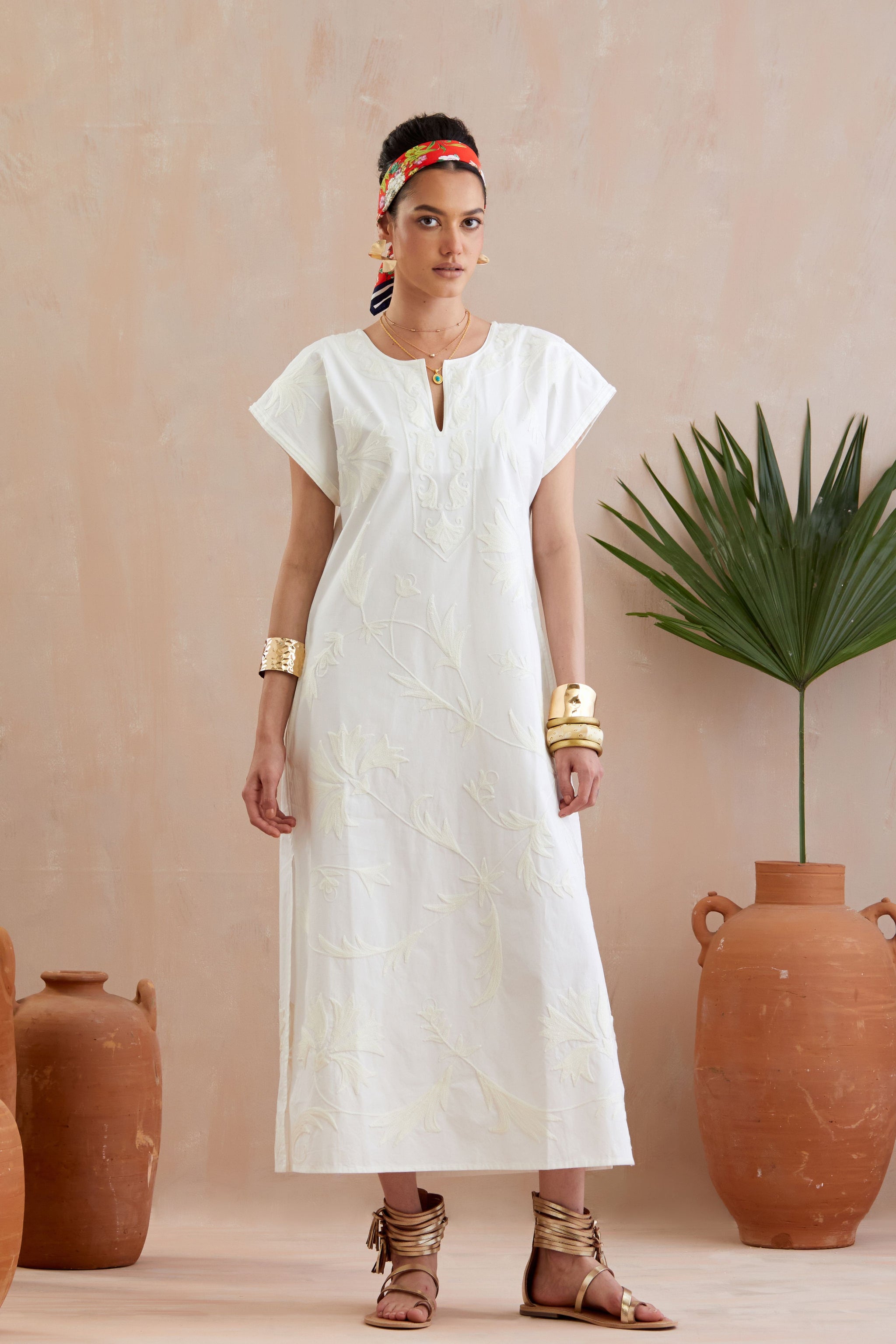 Indian Summer Story - Ivory Embroidery Maxi Dress XL Indian Summer Story - Ivory Embroidery Maxi Dress XL
