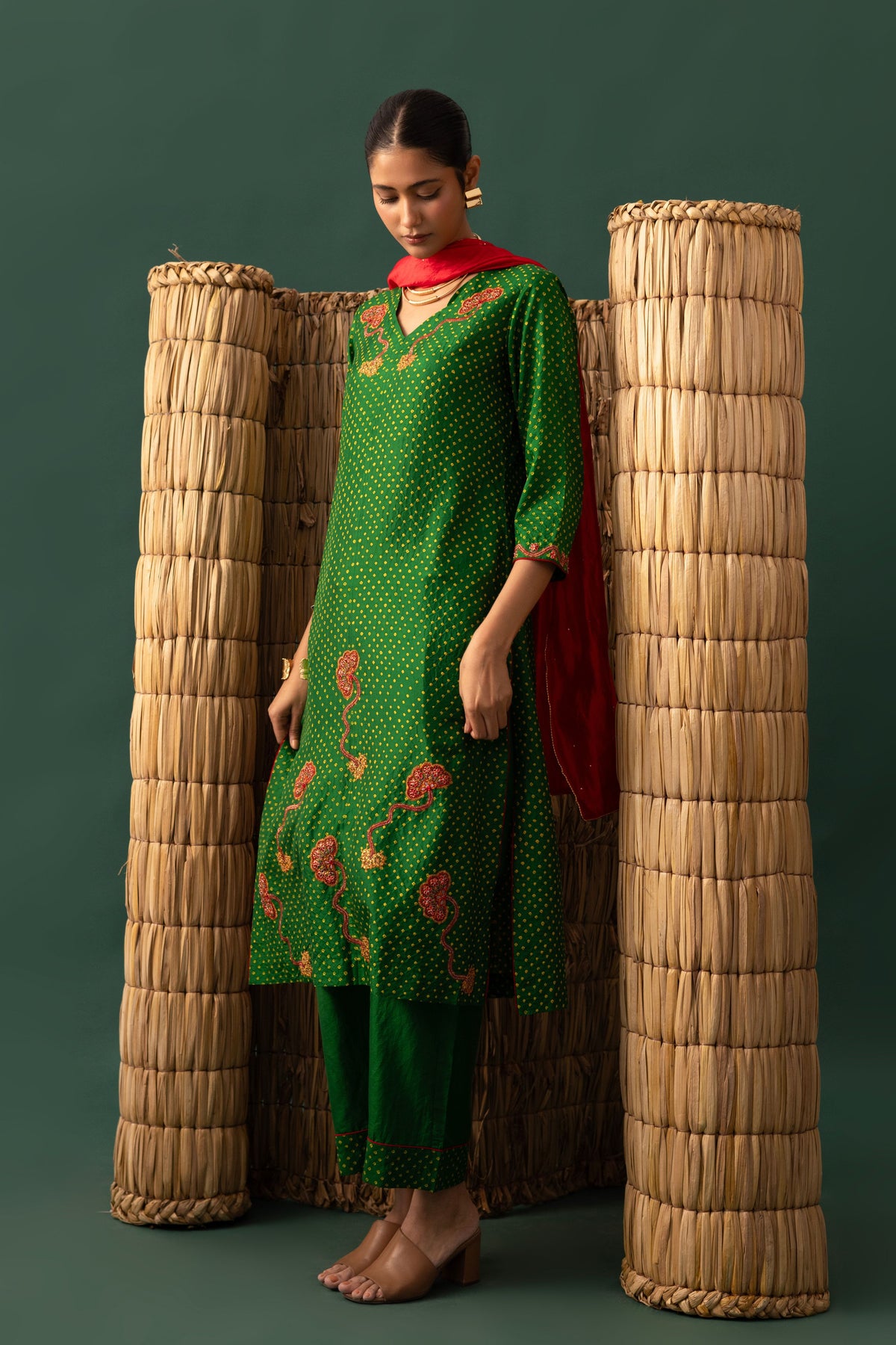 Green Bandhani Aari Kurta Set