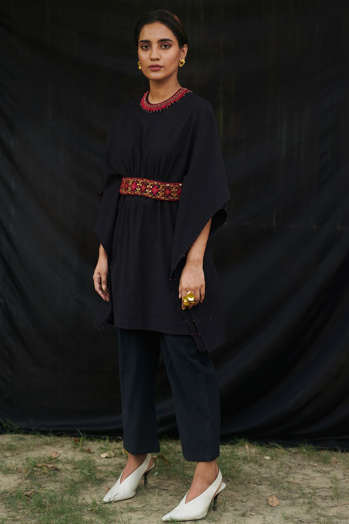 Black embroidered kaftan