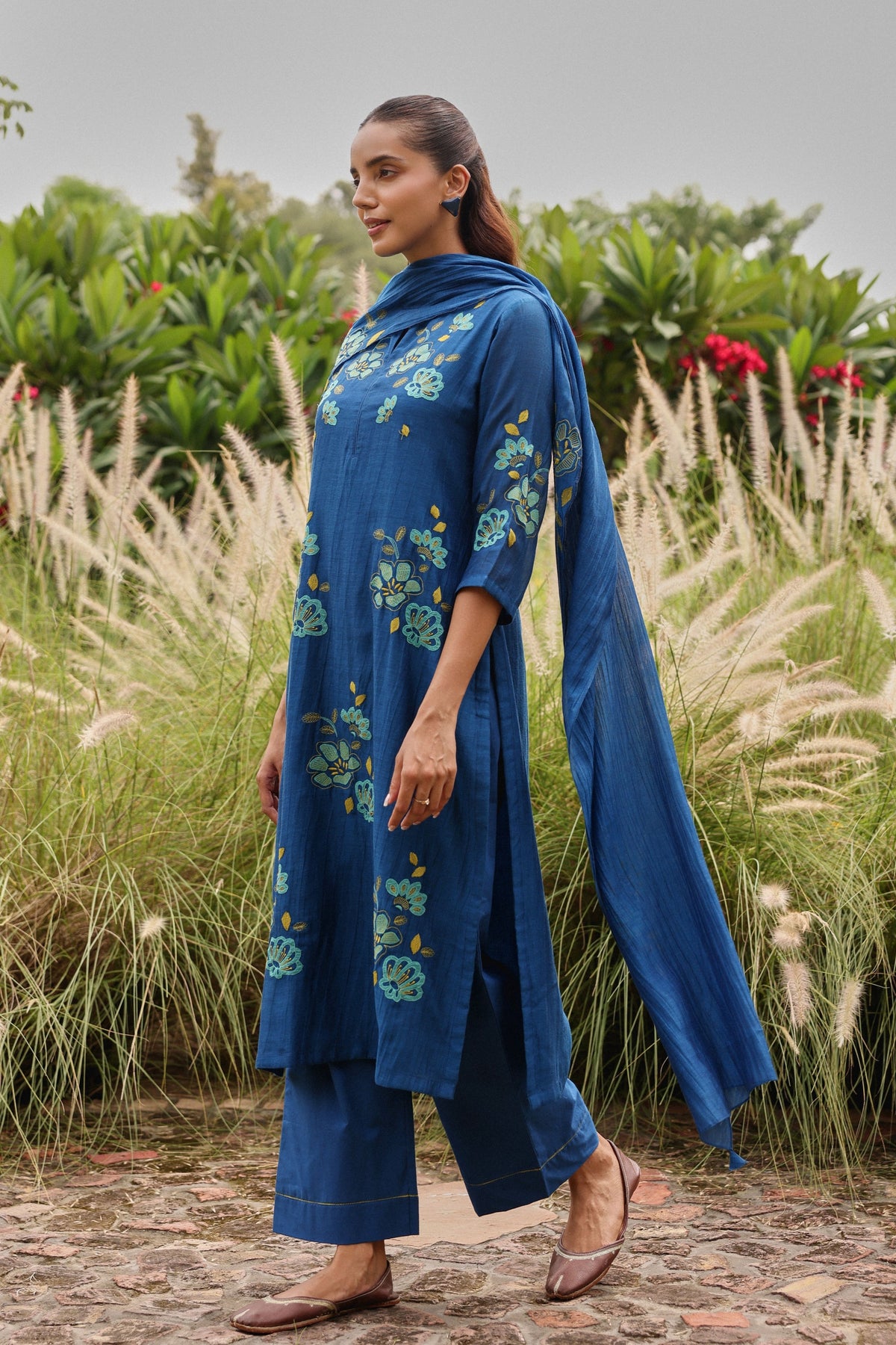 Indigo Applique Bloom Kurta Set