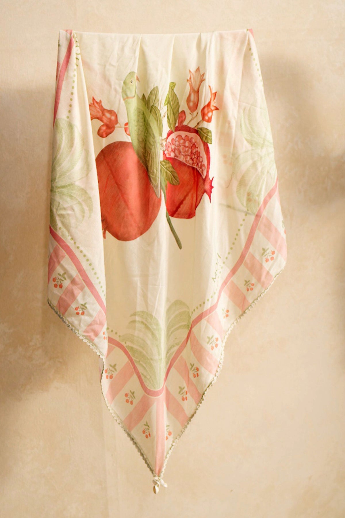 Pomo Ivory Stole