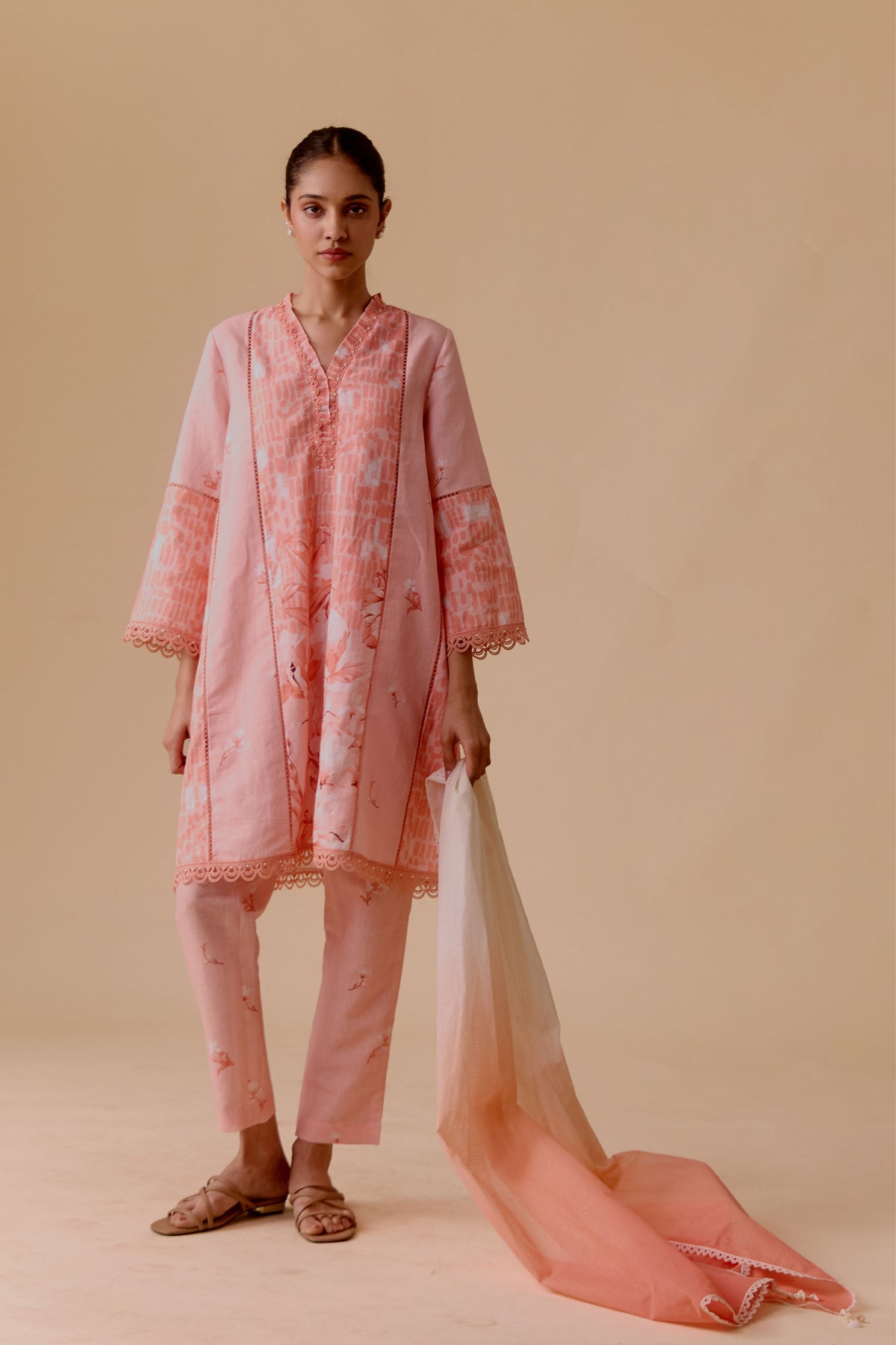 Farida Pink Print Kurta Set