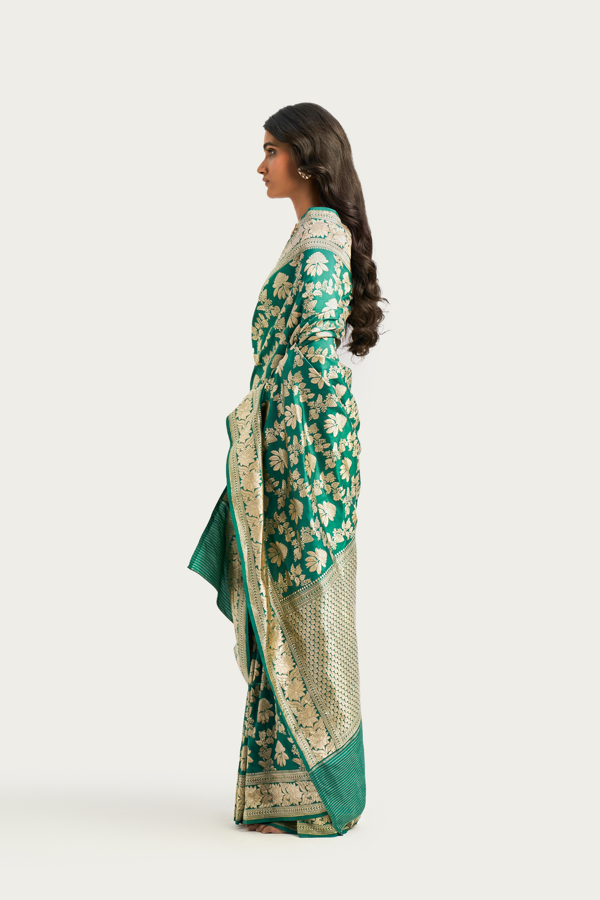 Calicut jaal jade saree