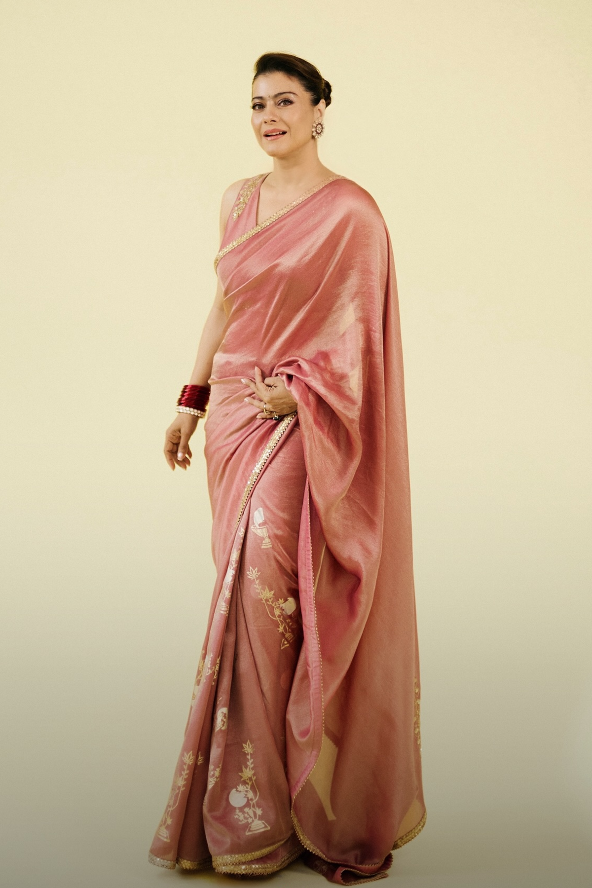 Kajol in Masaba