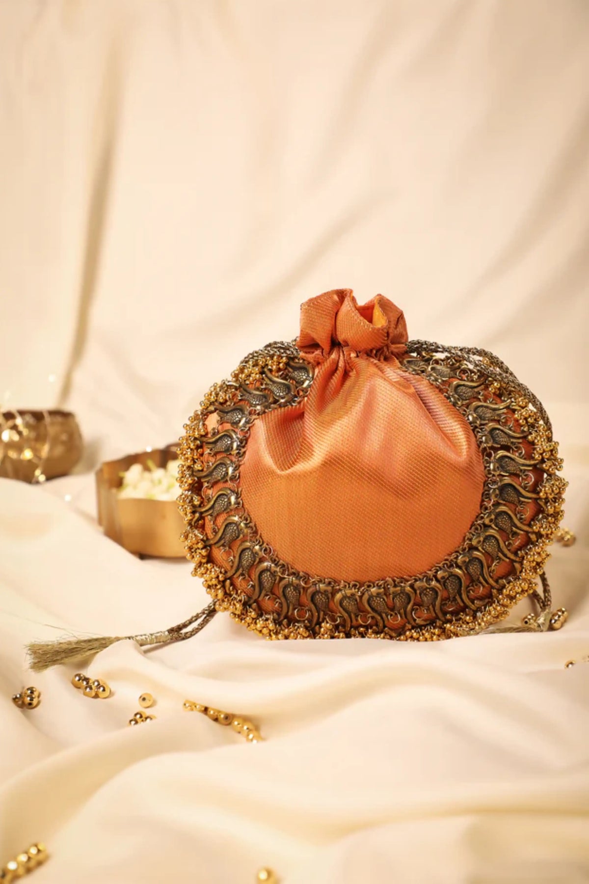 Leander Orange Bag