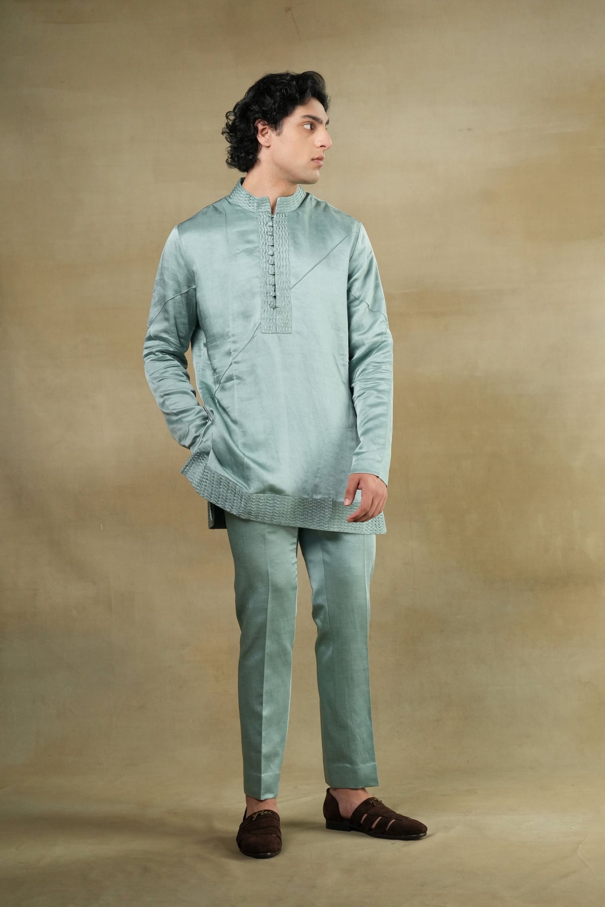 Chateau Delight Short Kurta Set