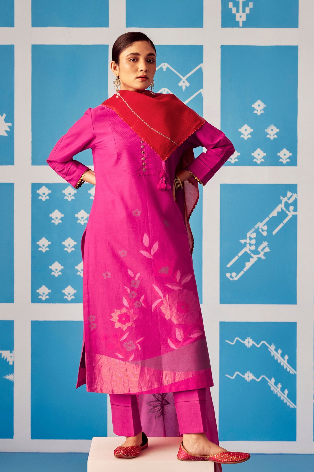 Saria Kurta Set