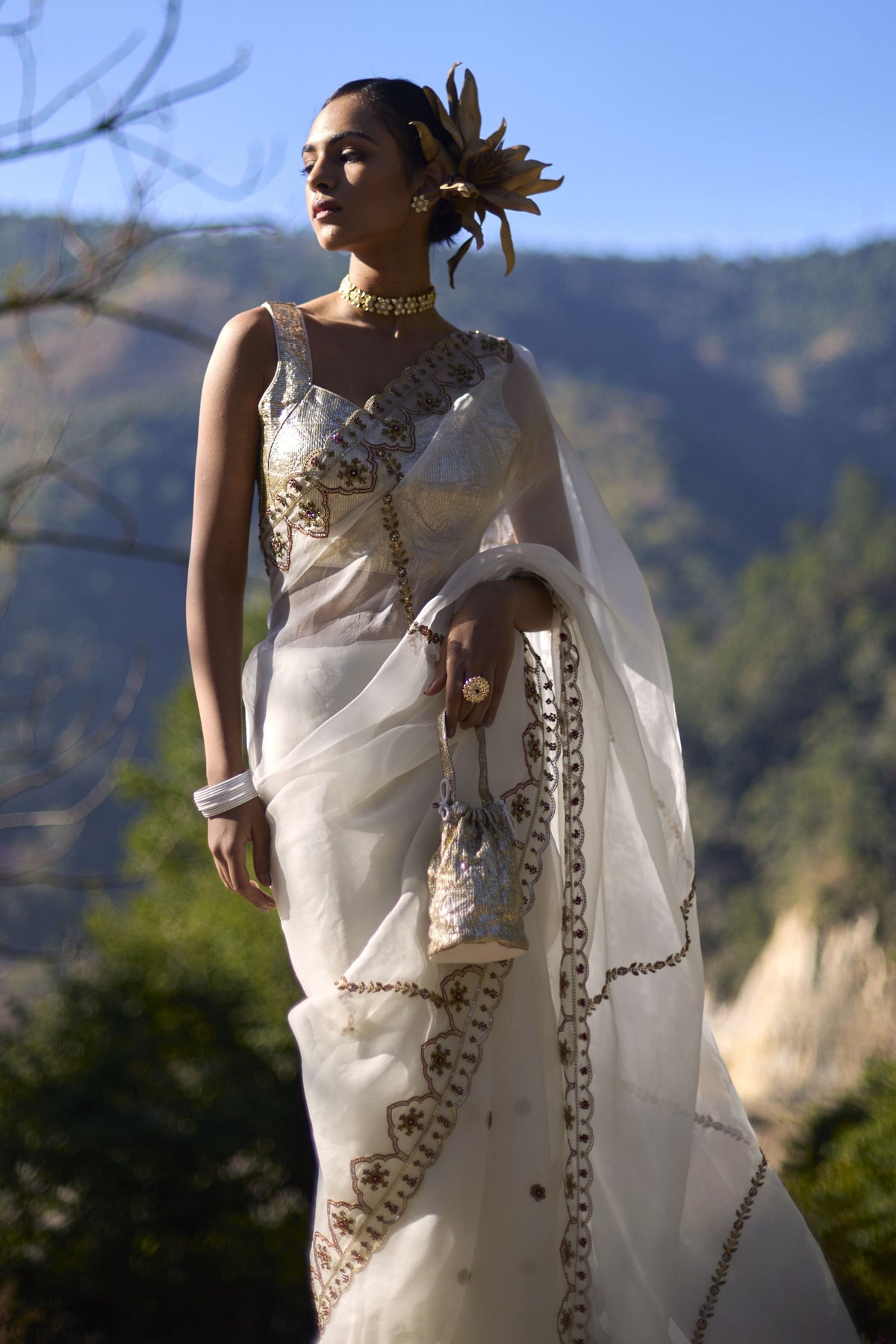 Mehafil Ivory Saree Set