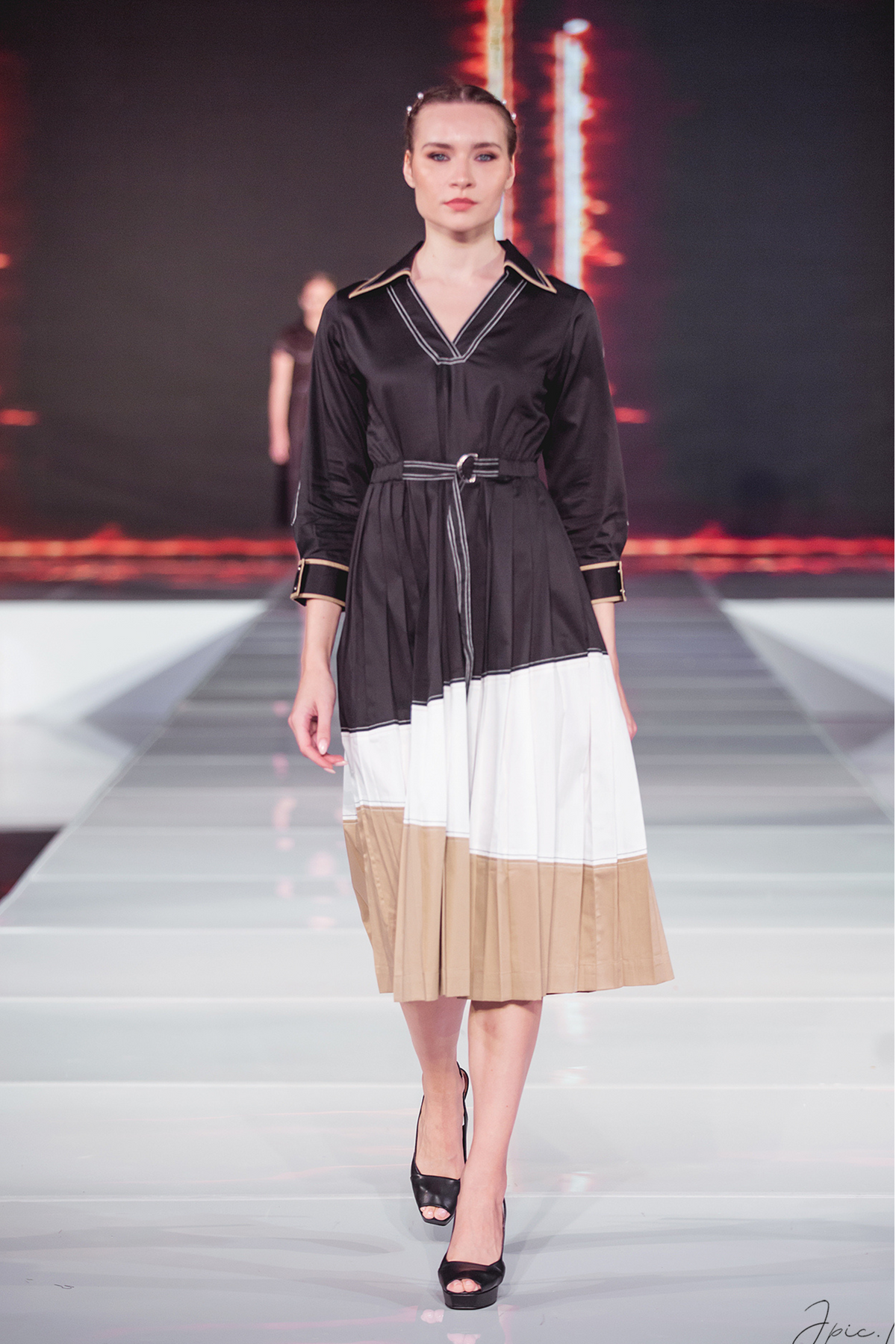 Bijli dress