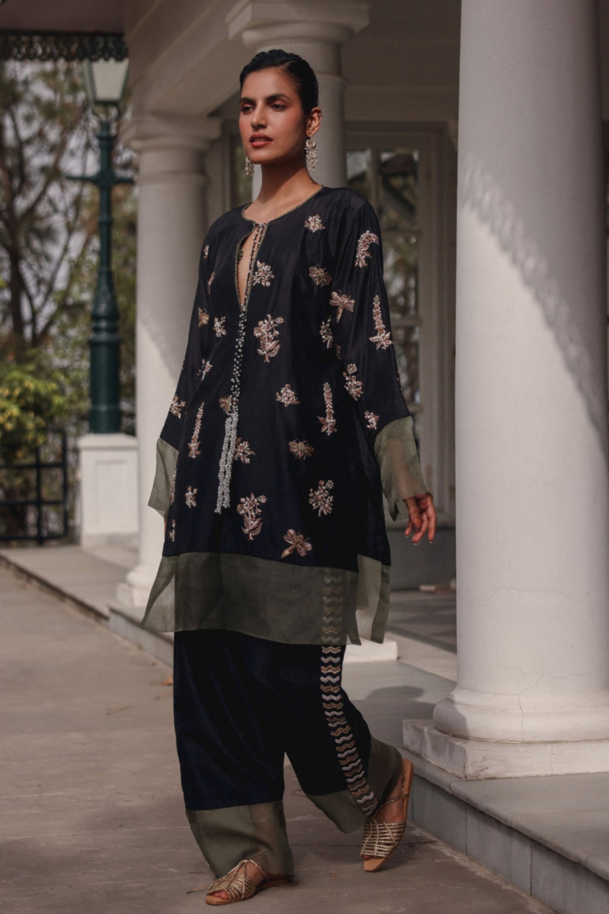 Shadow Nest Kurta With Pants