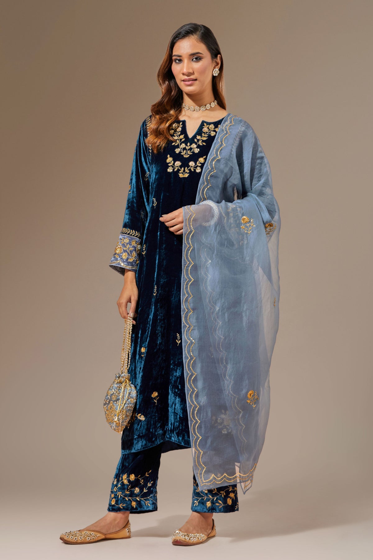 Blue Velvet Hand Embroidered Contrast Sleeve Kurta