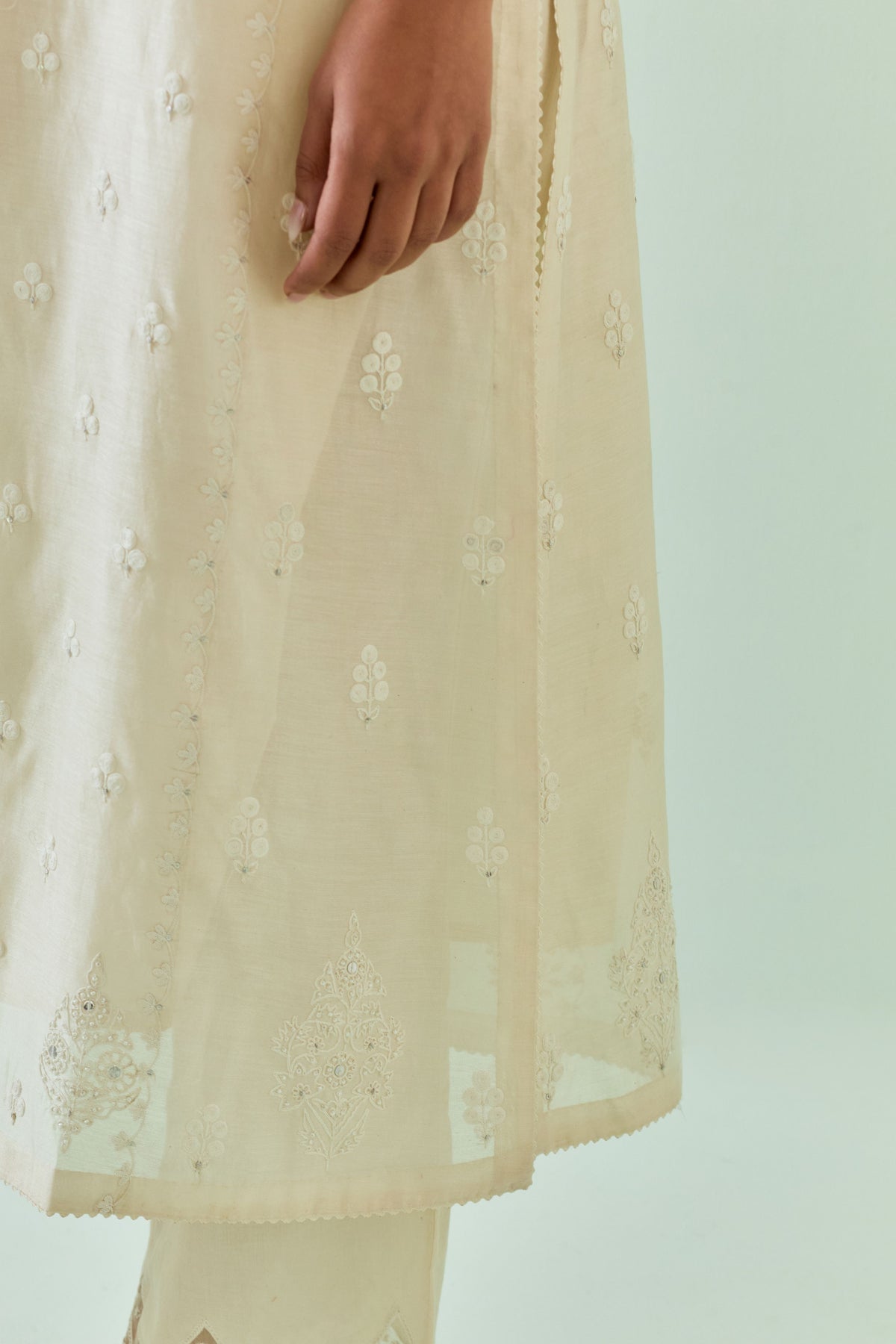 Off White Straight Kurta Set