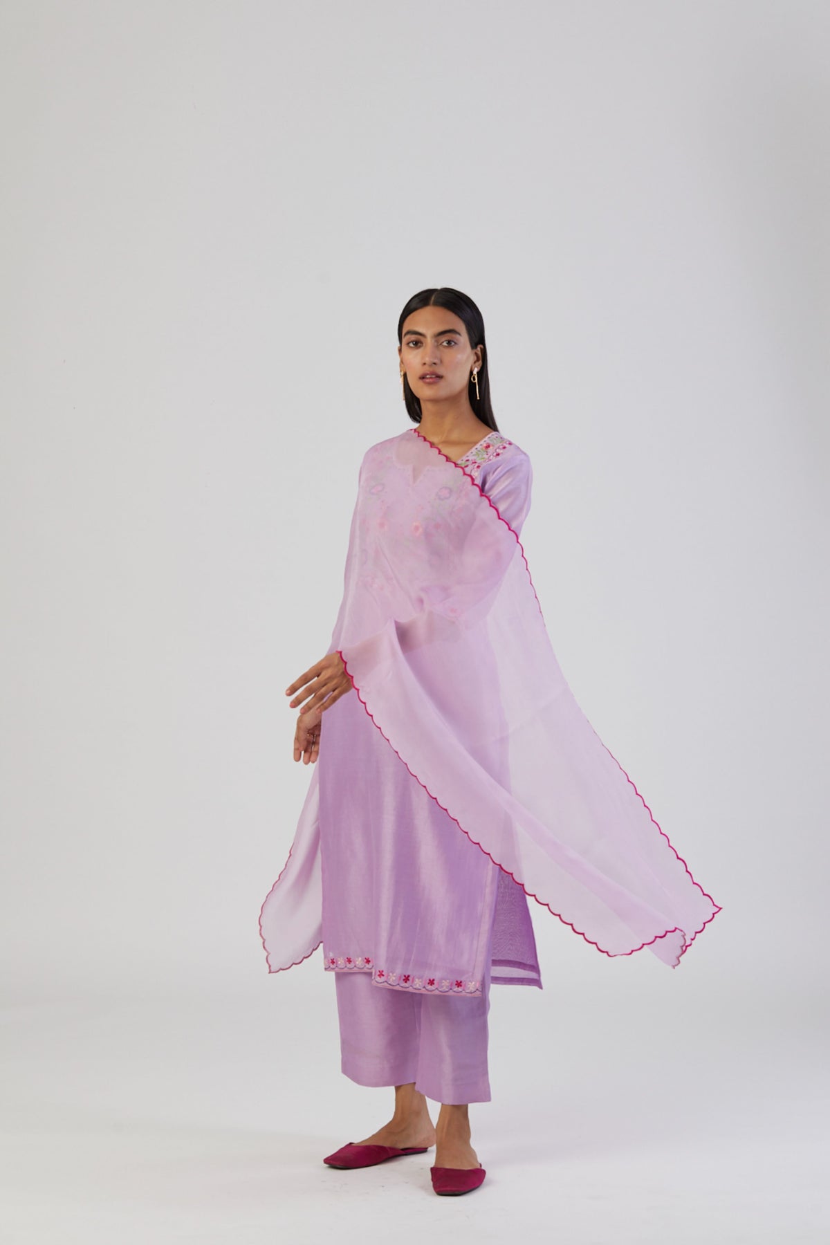 Lilac embroidery kurta set