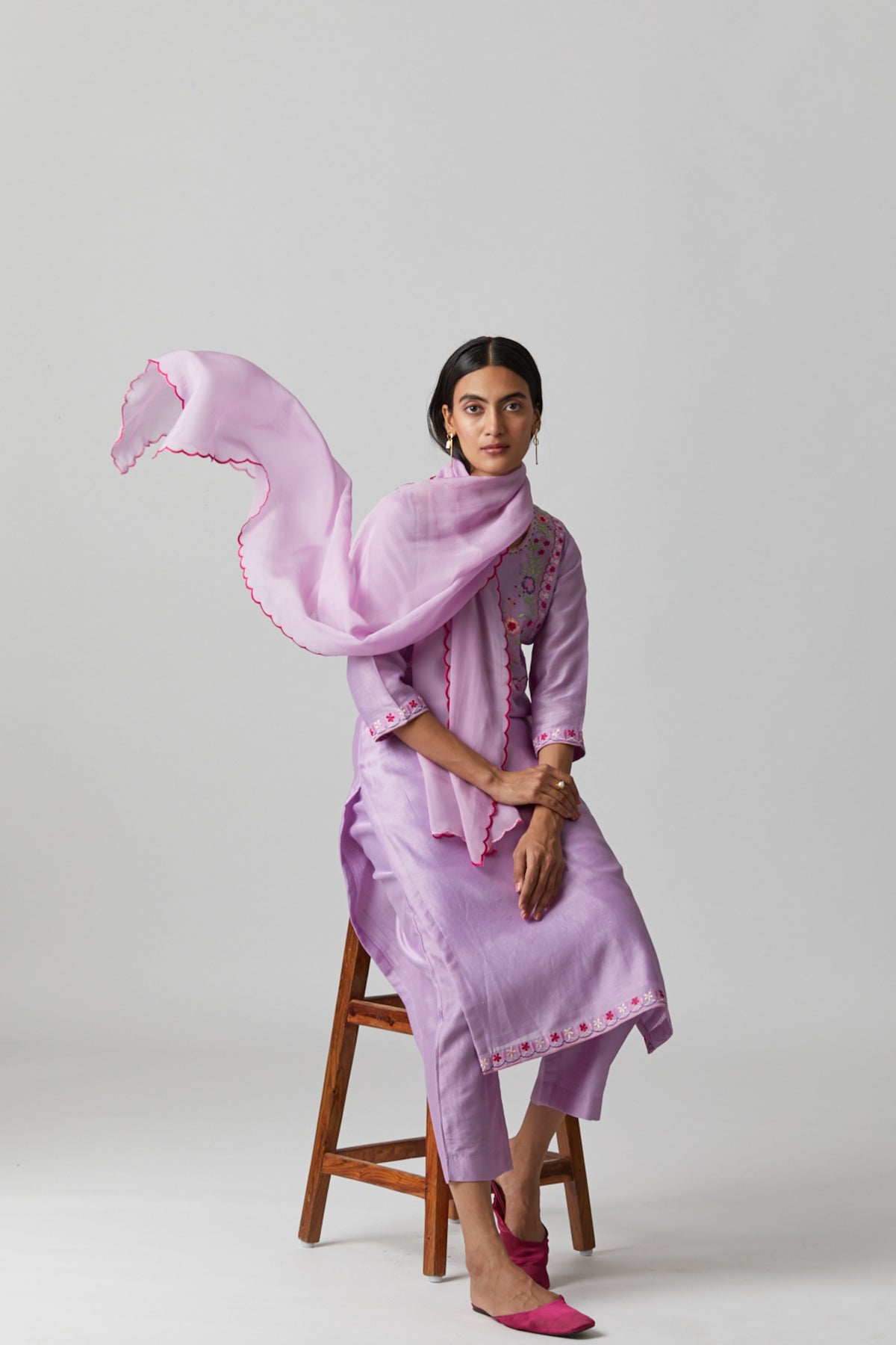 Lilac embroidery kurta set