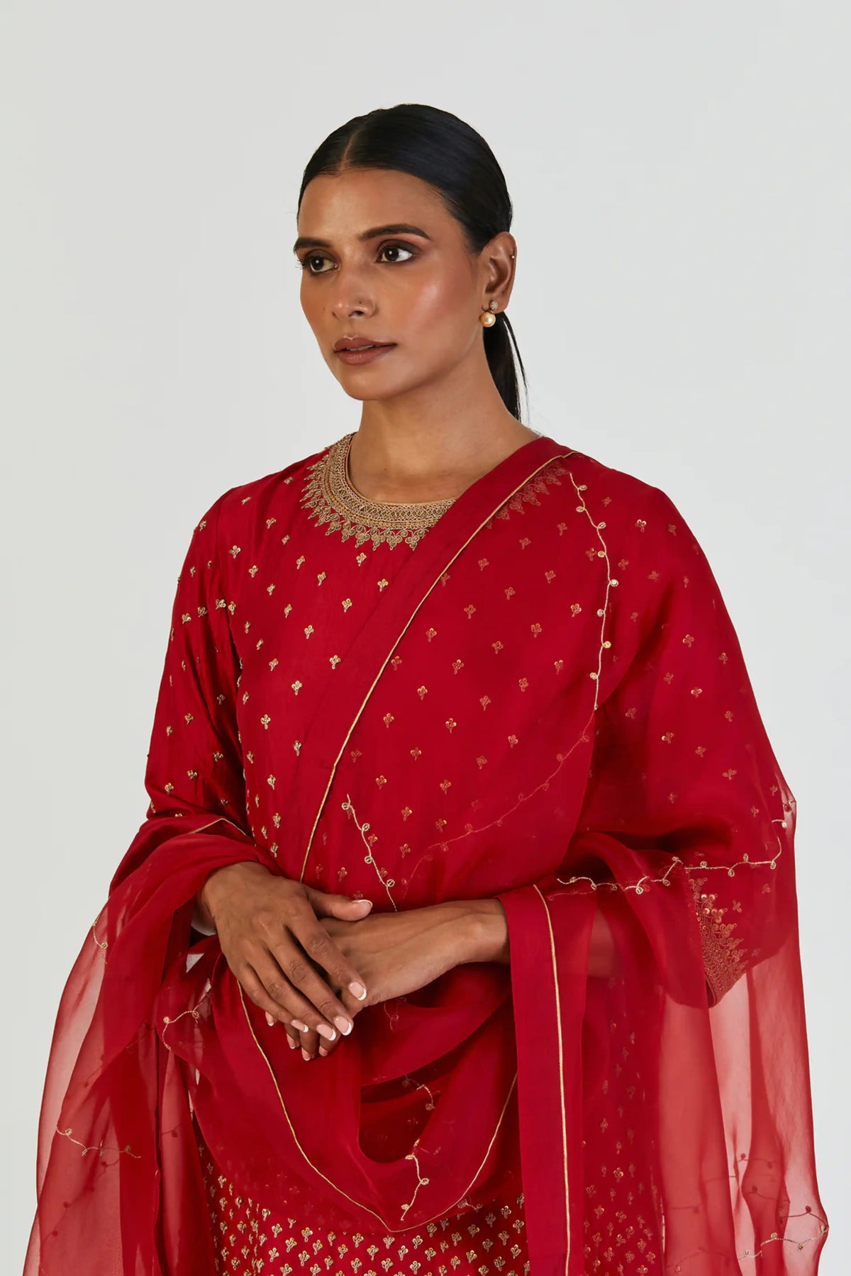 Akina Dupatta