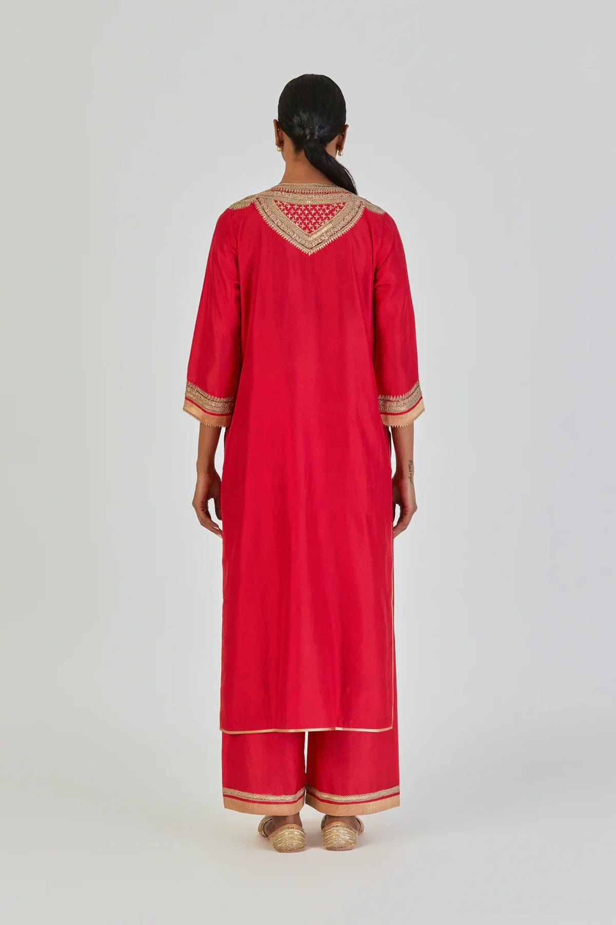 Aiza Kurta And Pant