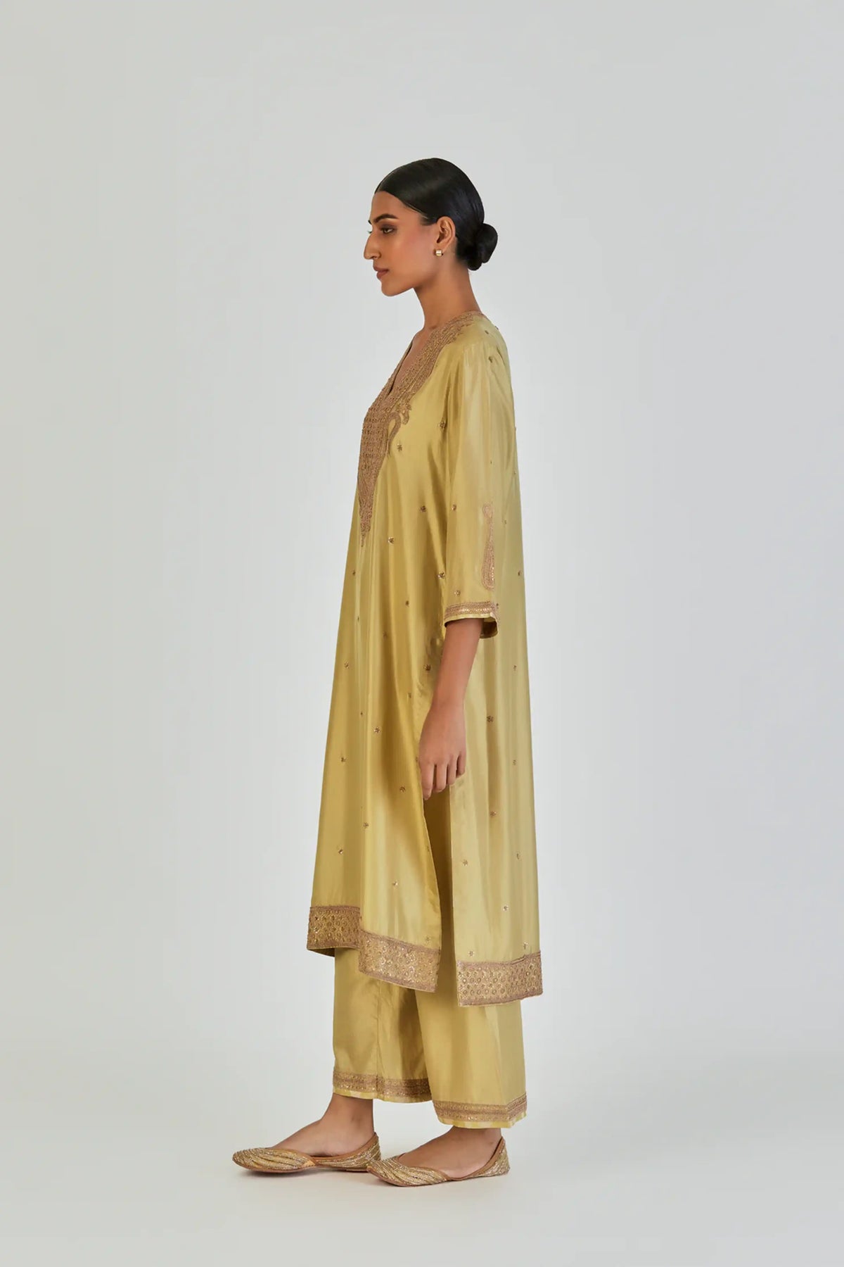 Barkha Kurta And Pant