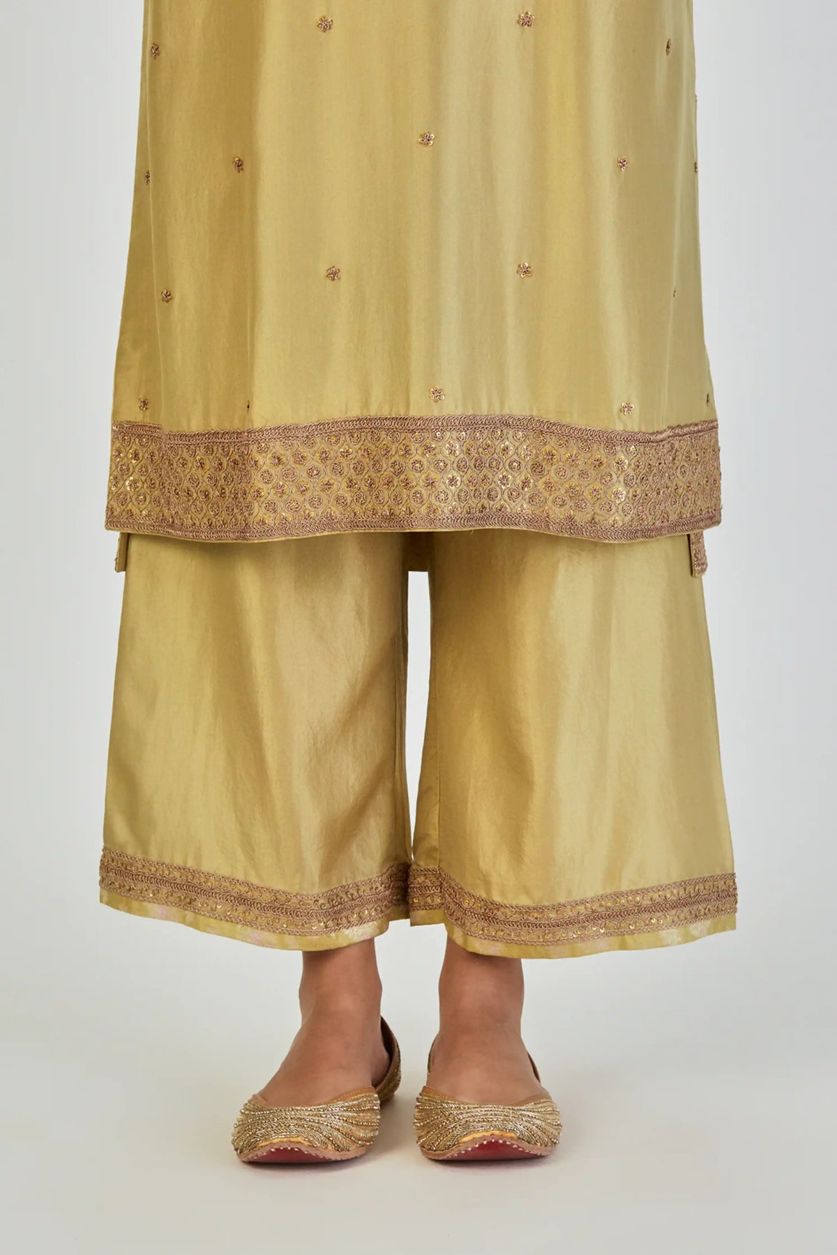Barkha Kurta And Pant